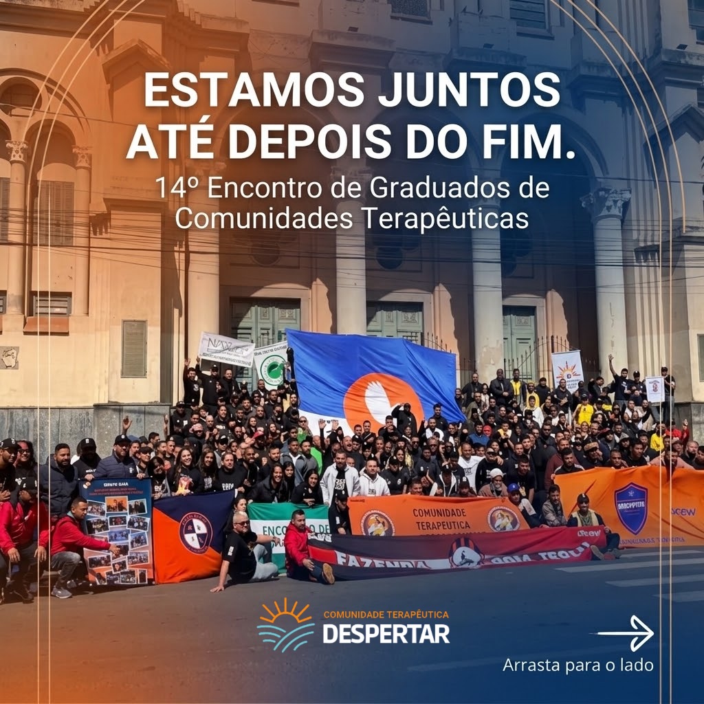 No último final de semana, Uruguaiana recebeu o 14º Encontro de Graduados de Comunidades Terapêuticas, um momento de reencontros, partilhas e celebração da vida em recuperação.
Mais do que recordar uma trajetória, encontros como esse fortalecem algo essencial: o sentimento de pertencimento. A certeza de que existem pessoas caminhando ao nosso lado, compreendendo nossas lutas, comemorando nossas conquistas e ajudando a manter viva a escolha por uma nova maneira de viver.
Na recuperação, aprendemos que sozinhos não conseguimos. Precisamos dos encontros de pares, das histórias e da força que se fortalece a cada partilha.
E o tema deste ano traduz exatamente esse sentimento: TMJ ADF "Tamo junto até depois do fim"
Que possamos seguir juntos, celebrando cada dia, cada conquista e cada nova oportunidade de viver. 💙
#VidaEmRecuperação #ComunidadeTerapêutica #EncontroDeGraduados