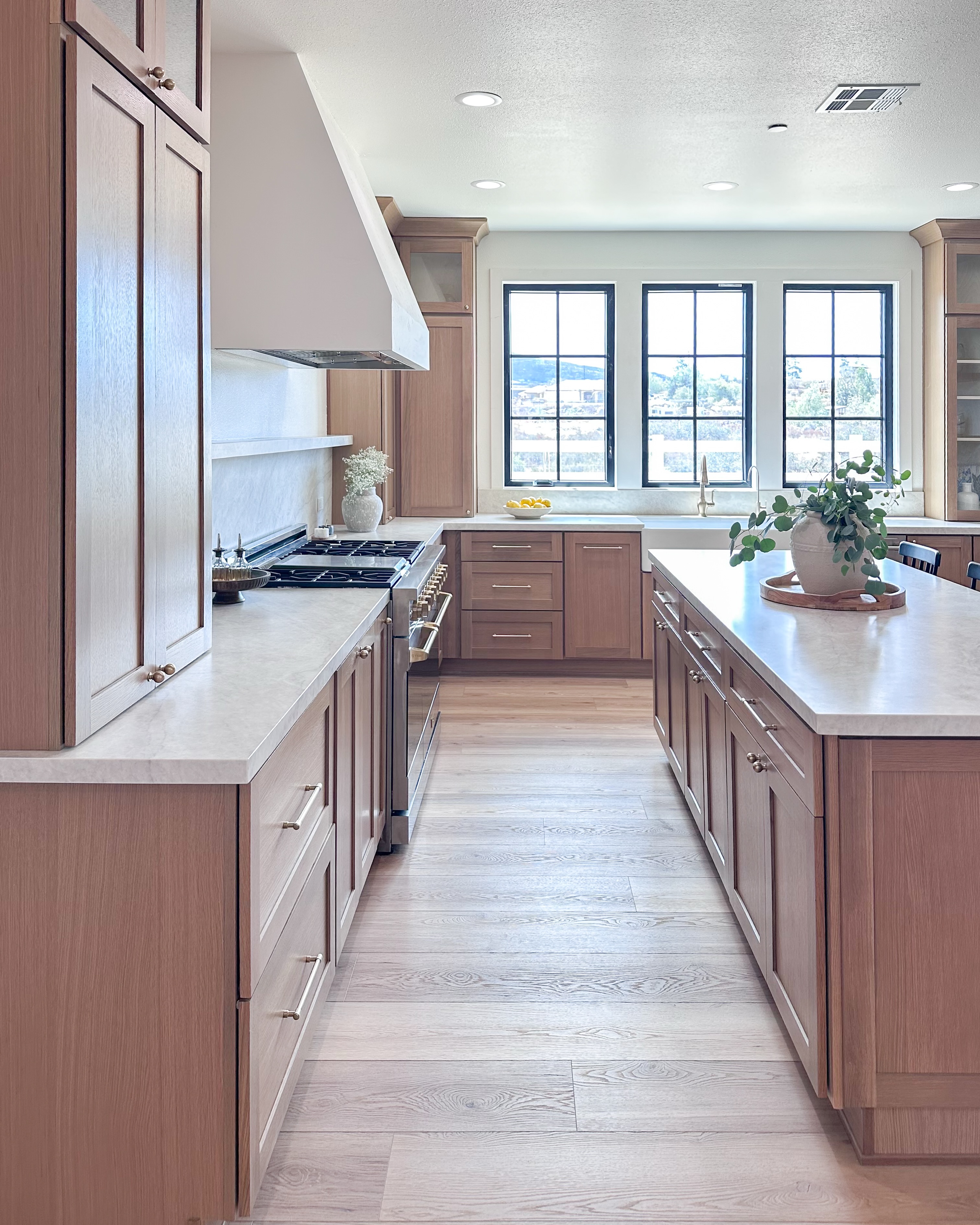 A refined balance of natural textures and timeless design.
The countertops feature Luma Taj by MSI @msi_sandiego , chosen for their beautiful variation and natural stone-inspired character. Paired with solid oak Shaker cabinetry for warmth and enduring elegance.
•
•
•
#kitchen #kitchendesign #purecabinets