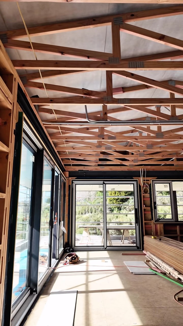 Come for a walkthrough of our Matakana green build 🔨
This one’s well underway and starting to take shape — plenty more to come as we bring it all together.
Thinking about building or renovating? We’d love to talk about what you’ve got planned. Get in touch with the Broswick team we are always happy to chat!