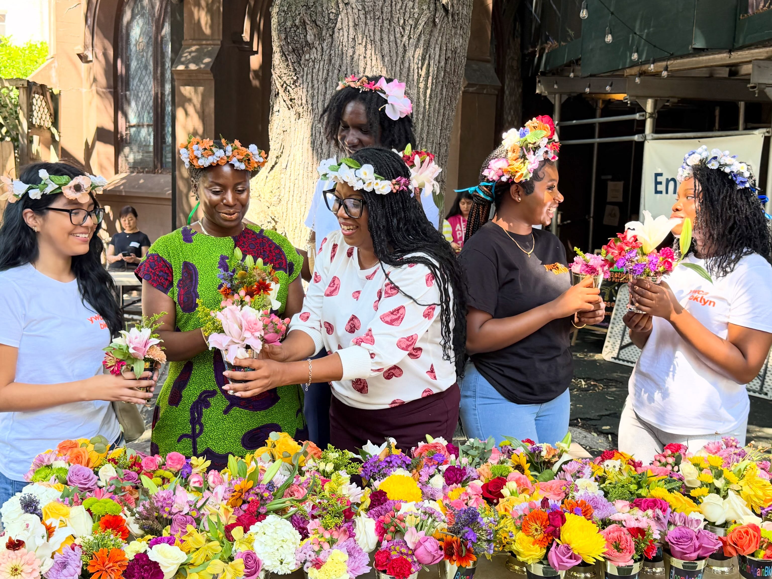 This summer, we were so lucky to have different cohorts of high school girls from the YW Brooklyn LEAD @ywcabrooklyn come on site to help us create arrangements for our community partners. Thanks for bringing such enthusiasm, creativity, and camaraderie to each session!