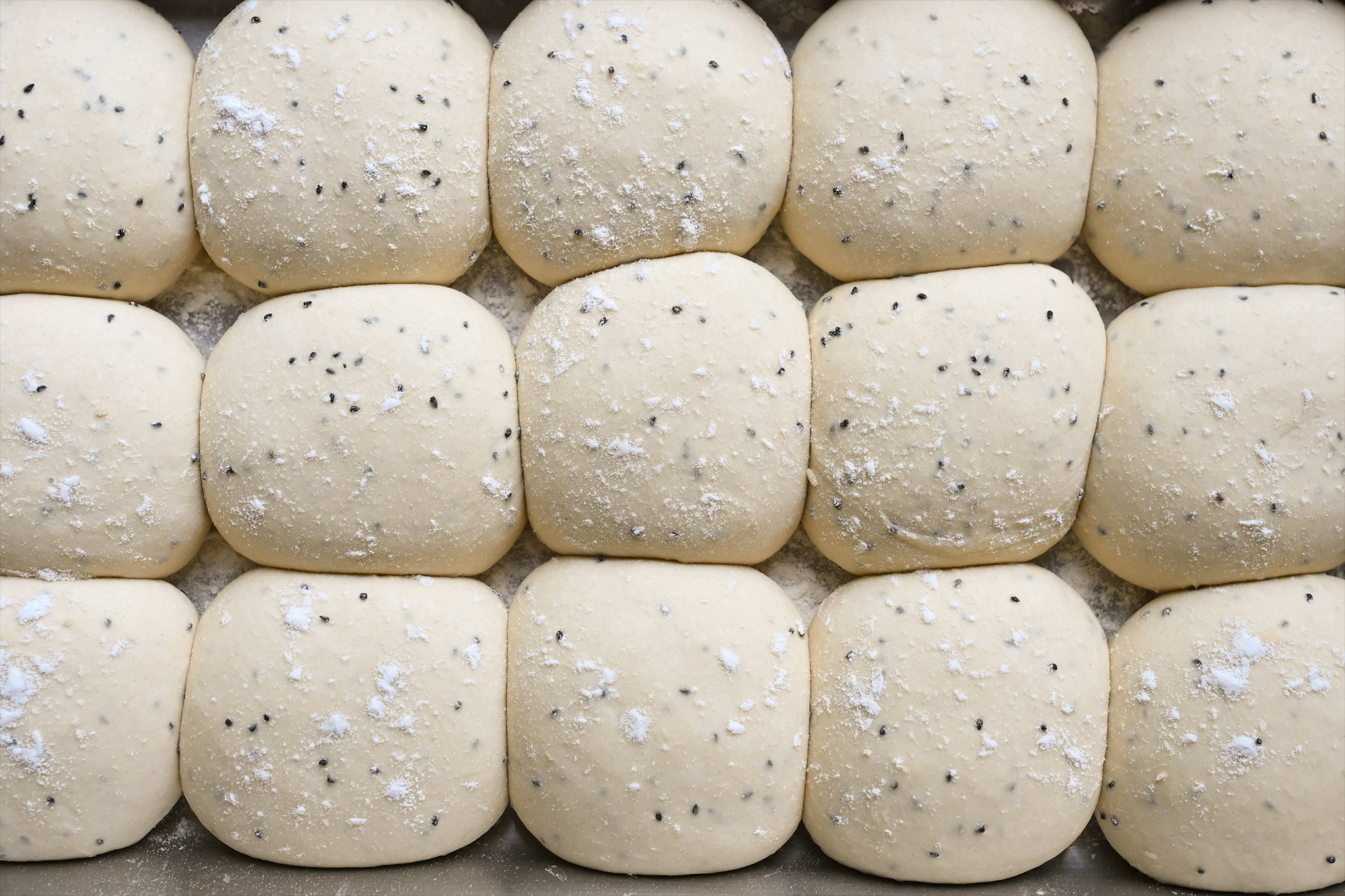 🫓 Our Homemade Naan Bread 🧑🍳
A firm favourite with you all, year after year!
Freshly made by our team — enjoy it in the form of our popular naanwich, or take home as the perfect accompaniment to your favourite take home meal 🥘
Have you tried a naanwich yet? 😍
#turnipthebeet #homemade #naan