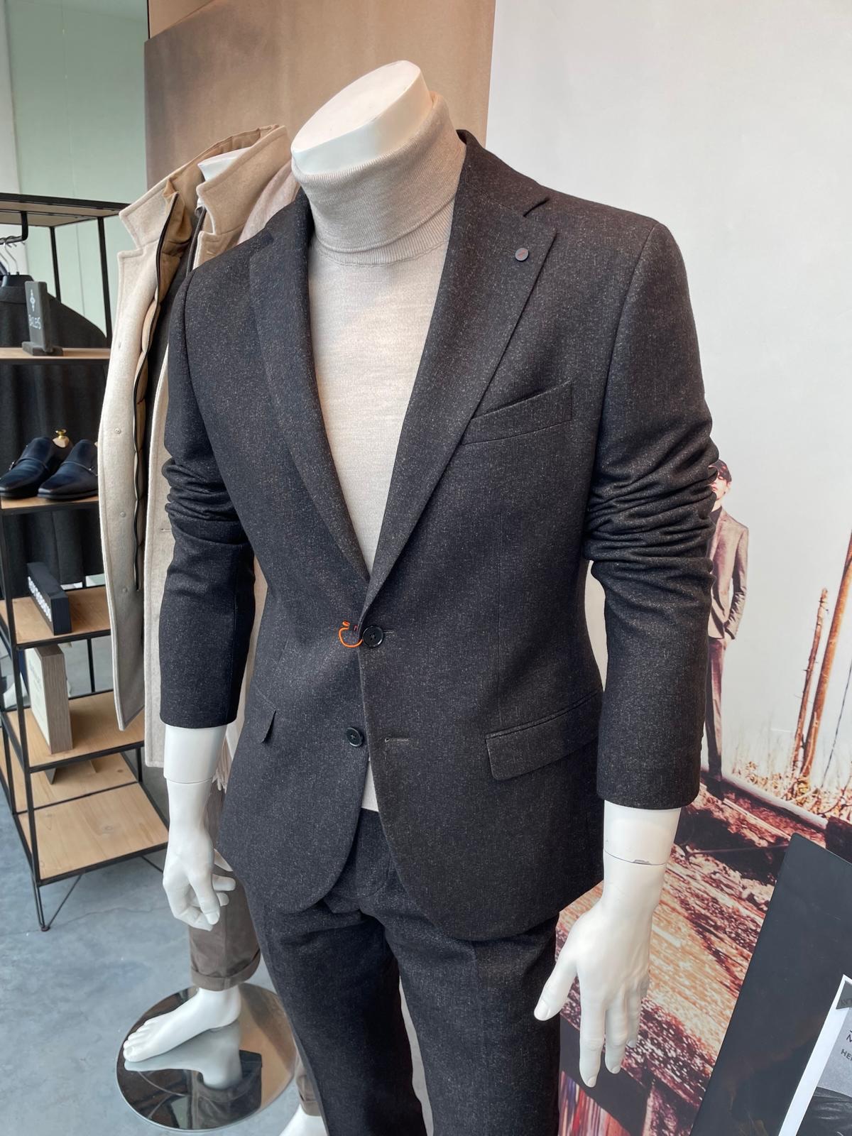 Een greep uit de nieuwe herfst-wintercollectie! De herfst staat voor de deur, kom nu jouw nieuwe outfit uitzoeken uit onze prachtige collectie! 🤩