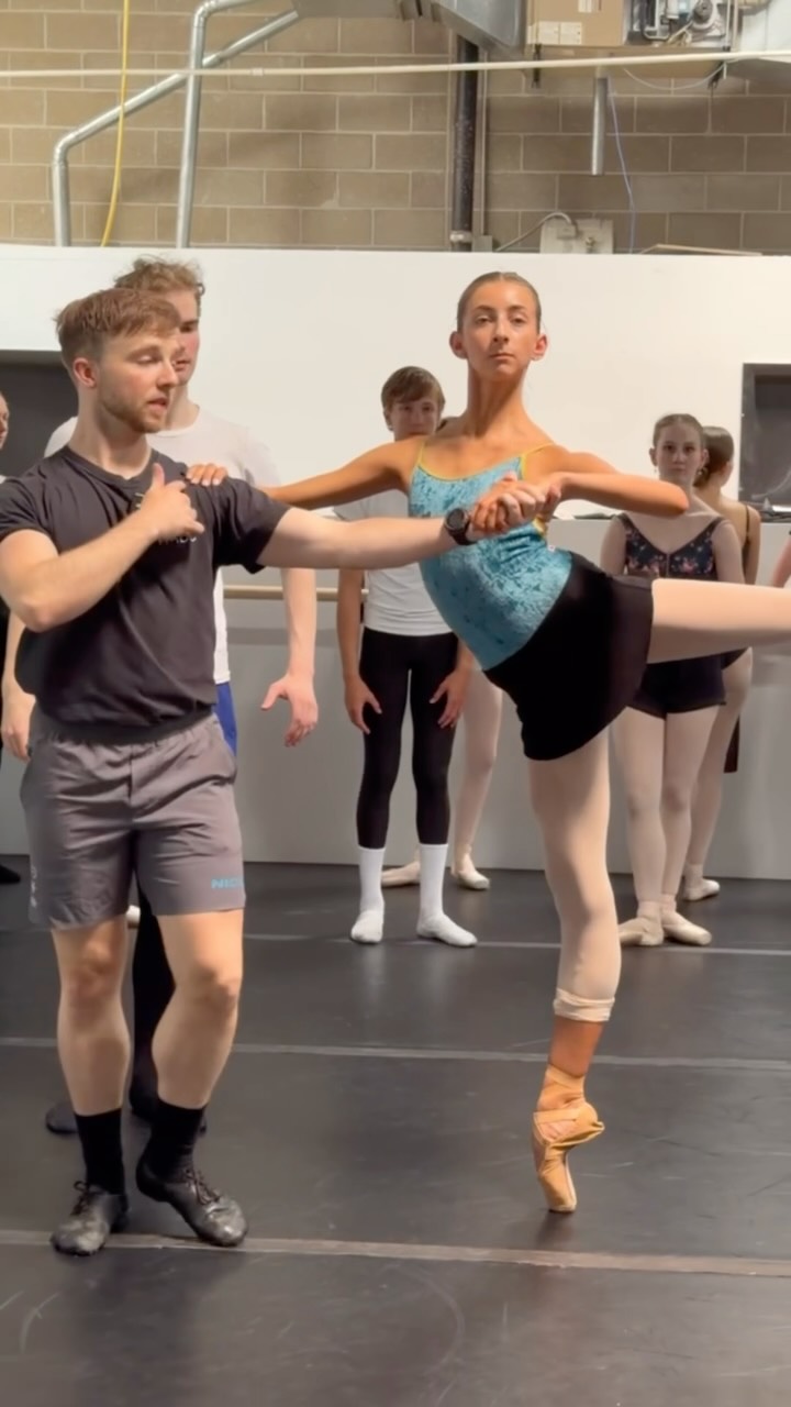 Working on a partnered promenade in attitude with Artistic Director Bryce Lee💥💪 #themaledanceconnection #maledancer #ballet #dance #balletdancer