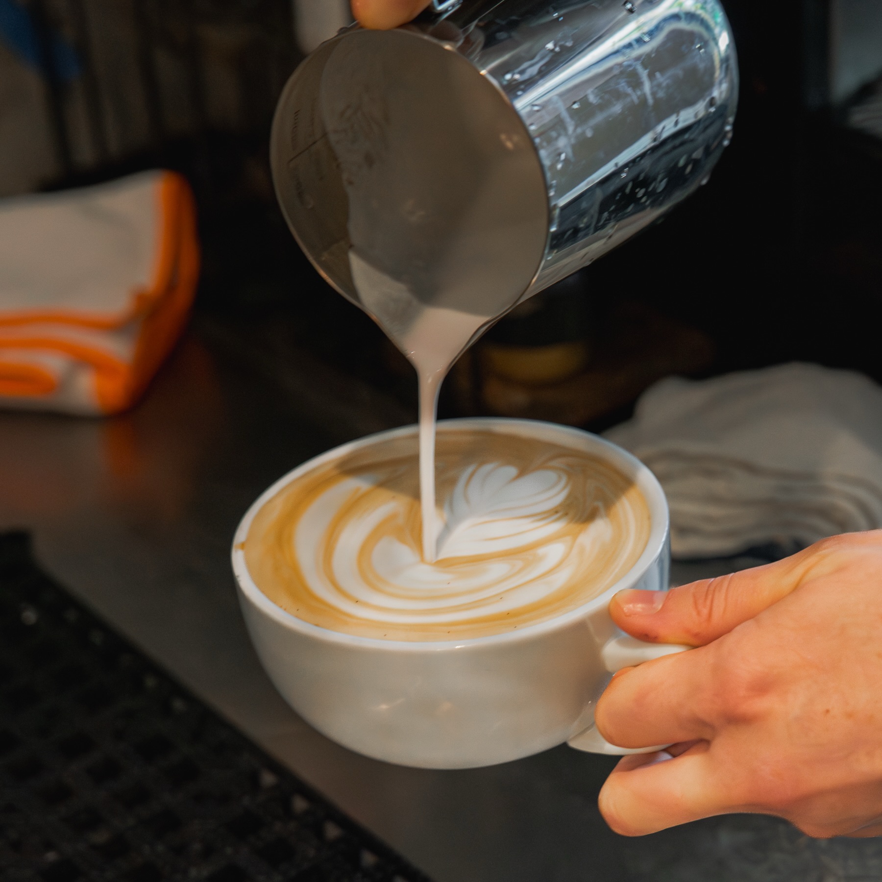 Iced, hot, or dripped, no matter how you like your coffee we got you covered. Take it to go or stay a while and enjoy every sip☕️
.
.
.
#coffee #thecarvery #latte #esspresso #pineave