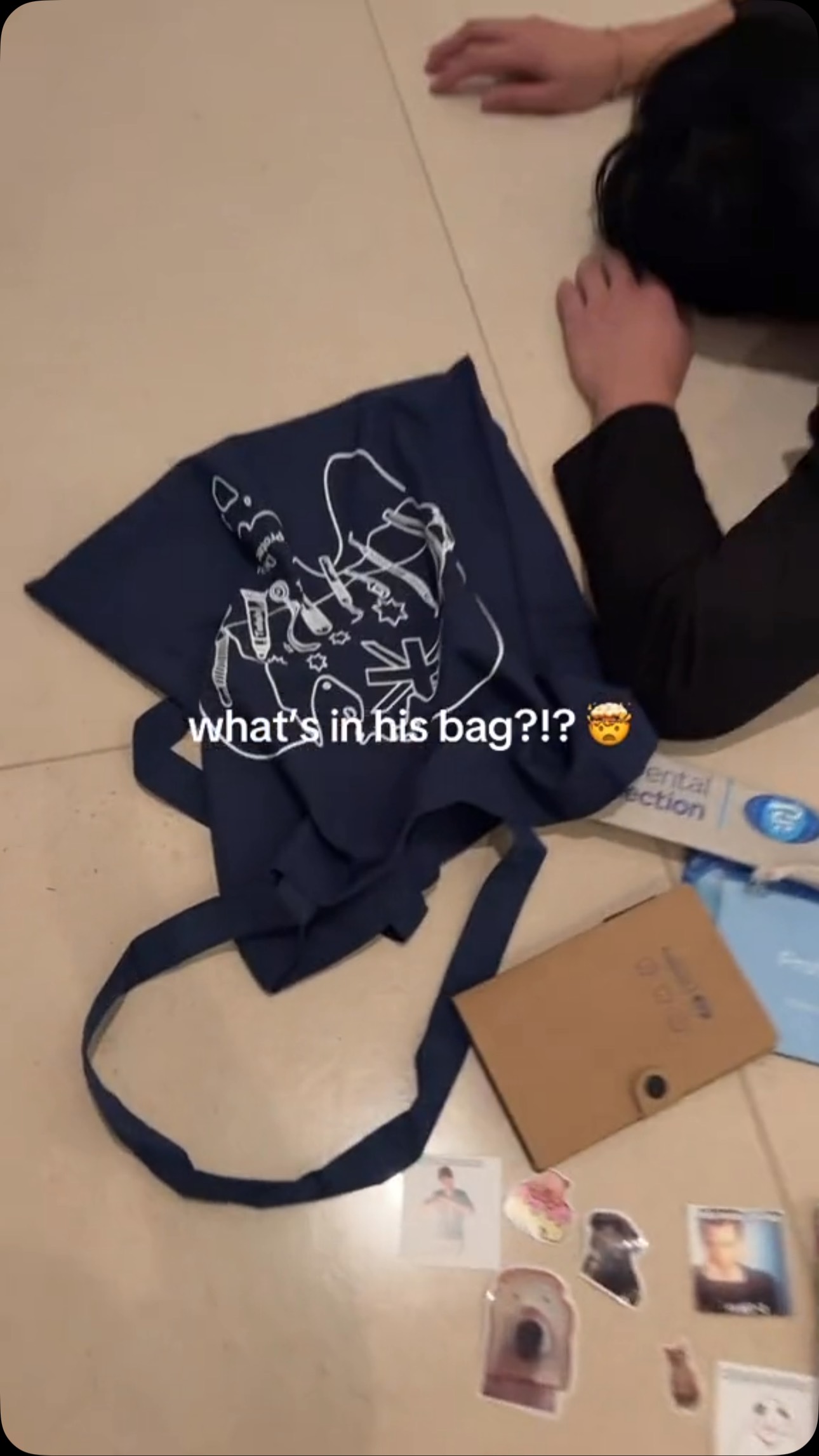 Whats in the 2026 R U OK? Day Bag ⭐️
For just $5 order a special care package for your loved ones to check in and spread kindness for R U OK? Day. One random bag will be selected to win a JBL speaker 🎵. Be quick orders close Wednesday Night!!
This event is proudly sponsored by @dentalprotectionmps and in partnership with @ausdsa . All proceeds from the event will be donated to the R U OK? Foundation💛
Preorder Recipients will be messaged to pick up their tote on Thursday from 9am onwards at G40 Lawn.
Purchase now at: https://www.gudsa.org
.featuring @devonnle