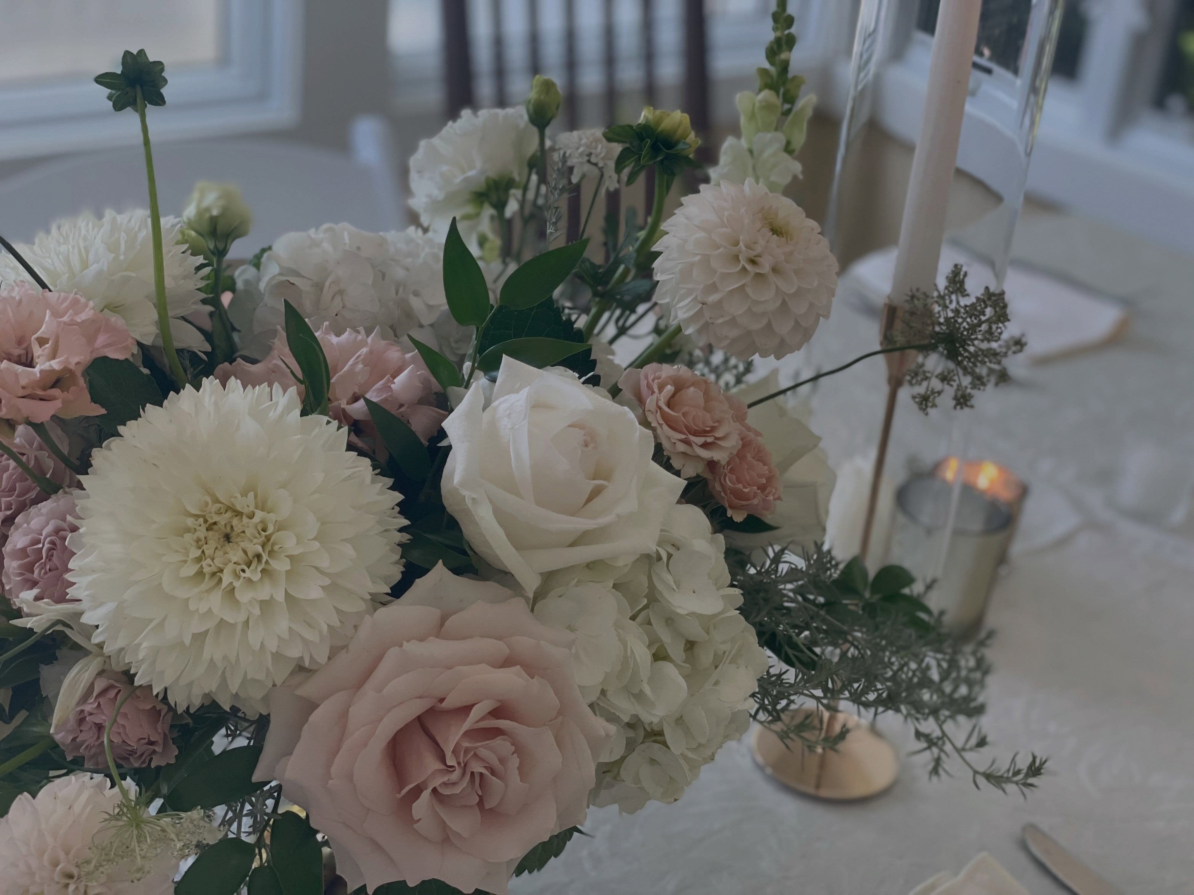 Nothing like celebrating summer with a lovely garden wedding! 😍😍😍