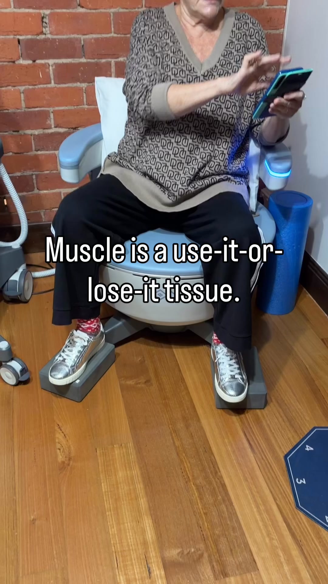 And your pelvic floor is muscle too.
Midlife accelerates muscle loss, particularly around the menopause transition. If you don’t deliberately work to maintain and build muscle, strength can progressively decline.
Your pelvic floor is no exception.
That can matter when you’re noticing:
🔹 Leaking when you cough, laugh, sneeze or exercise
🔹 Urgency or difficulty holding on
🔹 Pelvic floor weakness
🔹 Reduced support or confidence
🔹 Changes after pregnancy or through midlife
EMSELLA uses high-intensity focused electromagnetic technology to stimulate repeated pelvic floor muscle contractions while you remain fully clothed and seated.
No internal treatment.
No downtime.
Hands-free.
Pelvic floor strength isn’t something we should only think about once there’s a significant problem.
Muscle needs stimulus. Muscle needs consistency.
If you’ve noticed changes, now is a good time to start strengthening.
Book a free consultation to discuss whether EMSELLA is suitable for you.
📍 GV Body Rejuvenation
102 Nixon Street, Shepparton
📞 0407 568 591
By appointment only | Monday–Friday
#Emsella #PelvicFloorHealth #WomensHealth #MenopauseHealth #Shepparton