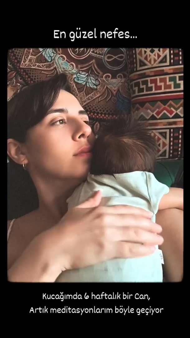 Kalbim dahada açılıyor 💗 bildiniz mi bu sevgiyi 🙏🌹
#newborn #annebebek