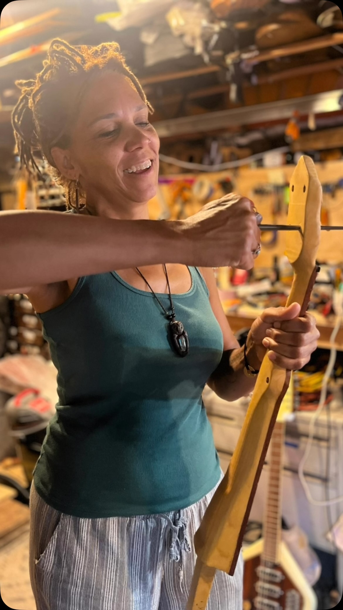 ✨✨Banjo Building Content Incoming:
We have a been doing a lot of building lately! Getting ready for our banjo give away of course and you have until October 15th to get your tickets for your chance to win!
@azerewilsonmusic our dear friend and collaborator recently finished a banjo project she had been working to complete and with the help of our friends at @subwayguitars we were able to get the job done!
For the life of a gourd banjo it feels like just the beginning. Adjustments are made, the instrument sets into tone and it begins its new life as something we honor, hear and see throughout our days.
We can’t wait to share more of what we have been working on!
🎉🪕🙌🏽✨⭐️💜