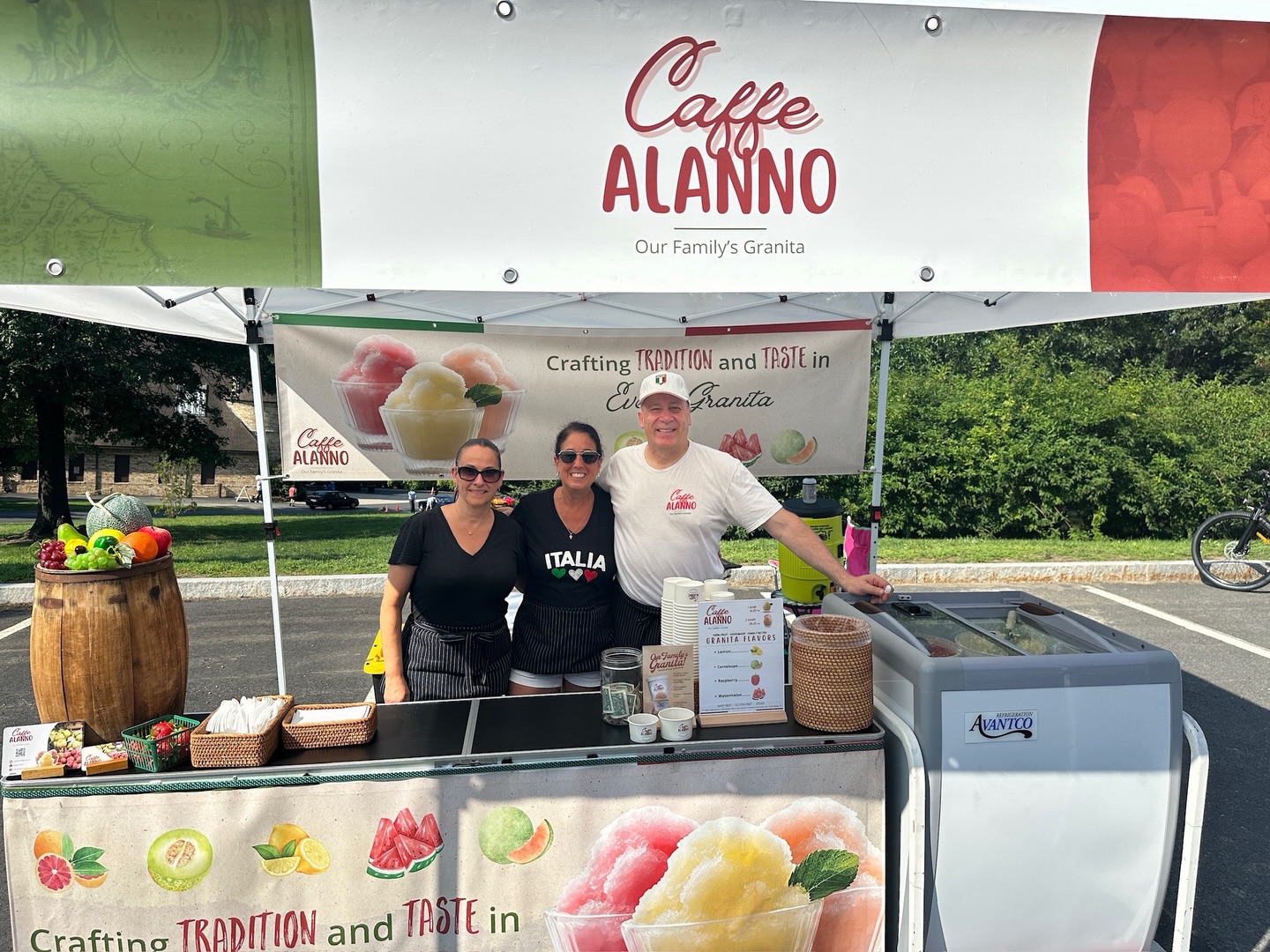 🇮🇹 What a day at the Tutto Italiano Car Show! 🚗☀️
We had such a great time at the Tutto Italiano Car Show at the Larz Anderson Auto Museum in Brookline! It was an incredible turnout, with so many beautiful cars and an amazing crowd. @larzanderson
Thank you to everyone who stopped by the Caffè Alanno tent, enjoyed some granita, and spent the day celebrating Italian culture and community with us. 🍋🍓🍧
Until next year! 🇮🇹❤️
#CaffeAlanno #TuttoItaliano #LarzAnderson #ItalianCars #ItalianCulture BostonEvents Granita