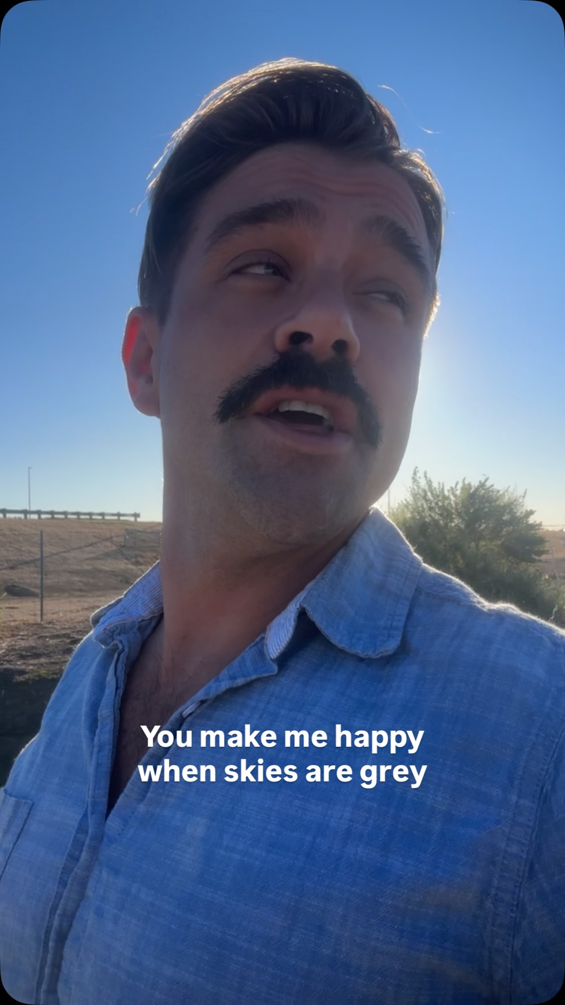 If you sing two the morning sunshine, that sunshine is your only sunshine if you think about it! Sing yourself a happy song today. I love you all. smile at a stranger! #denverballoonguy #morning #singing #love you