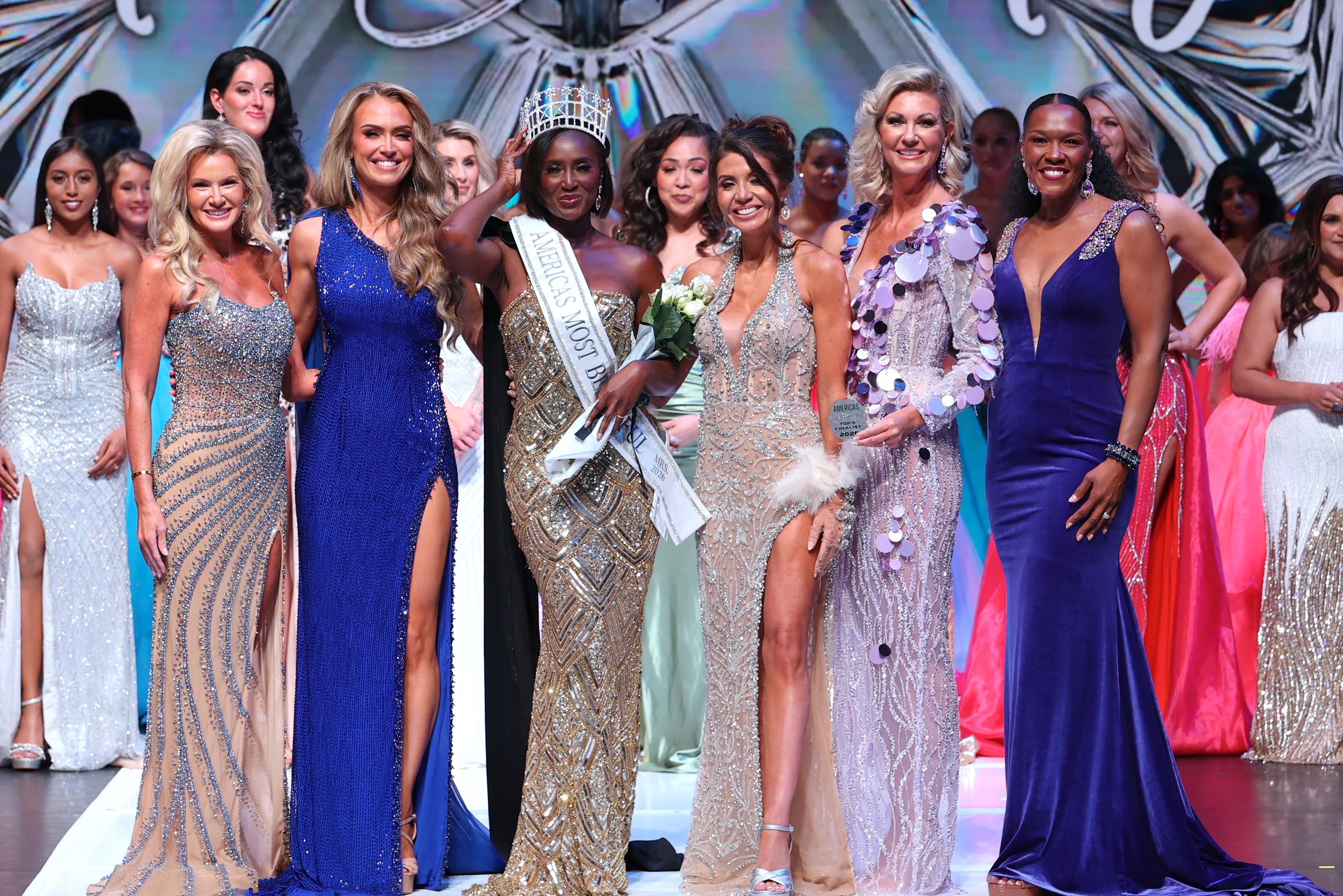 Our stunning top 6 Mrs Contestants!
Mrs Pennsylvania
Mrs North Carolina
Mrs Colorado
Mrs Gulf Coast
Mrs Kansas
Mrs Oklahoma
Congratulations to our category winners:
Interview : Mrs Capitol of Texas
Fitness: Mrs North Carolina
Gown: Mrs Pennsylvania