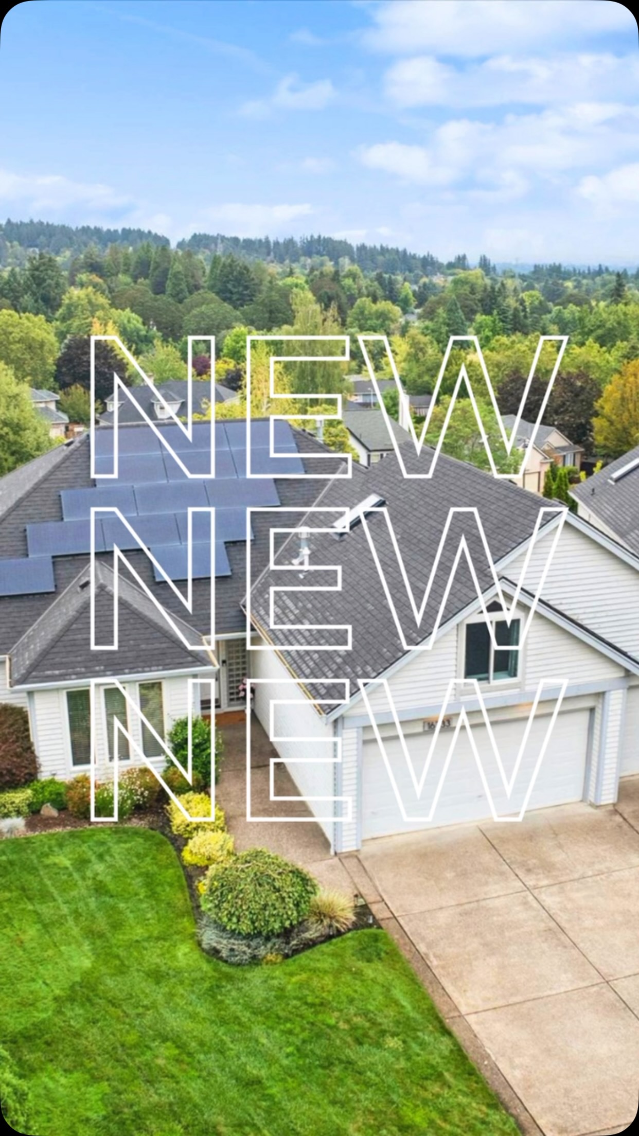 Contemporary meticulously maintained main level living home in desirable Cooper Mountain neighborhood in a quiet cul-de-sac with incredible mountain views!β°οΈβ¨ This stunner has a highly desired light filled vaulted floorplan with all living areas on the main floor including living room with gas fireplace, custom gourmet granite kitchen, hardwoods, formal and informal dining with slider to massive deck, primary with walk in closet and shower, 2 additional bedrooms with full guest bath and large laundry room with sink. Upstairs features an additional loft/bonus room with tons of storage. Additional perks include 3 car garage with EV charger, ADA compliant ramp with handle bars, central vacuum system and paid off solar panels with transferable warranty that accumulate enough energy for all year long! Exterior features cedar siding, beautifully landscaped flat front yard that deer love to enjoy, smart irrigation system with drip, 3 car flat driveway, low maintenance backyard with new stained deck, and new installed drainage system. Donβt miss out on this opportunity for such a dream home! π
3 bed ποΈ+ Bonus β2 bath π | 3 car π | 2,436 sqft π| Main level living | Mountain views
π 16733 SW Nafus Ln, Beaverton, OR 97007
π Open Saturday 12:30pm - 2:30pm
MLS 635291291
π·οΈPrice: $750,000
.
.
.
#beaverton #beavertonoregon #pdxrealestate #portlandrealestate #oregonrealestate