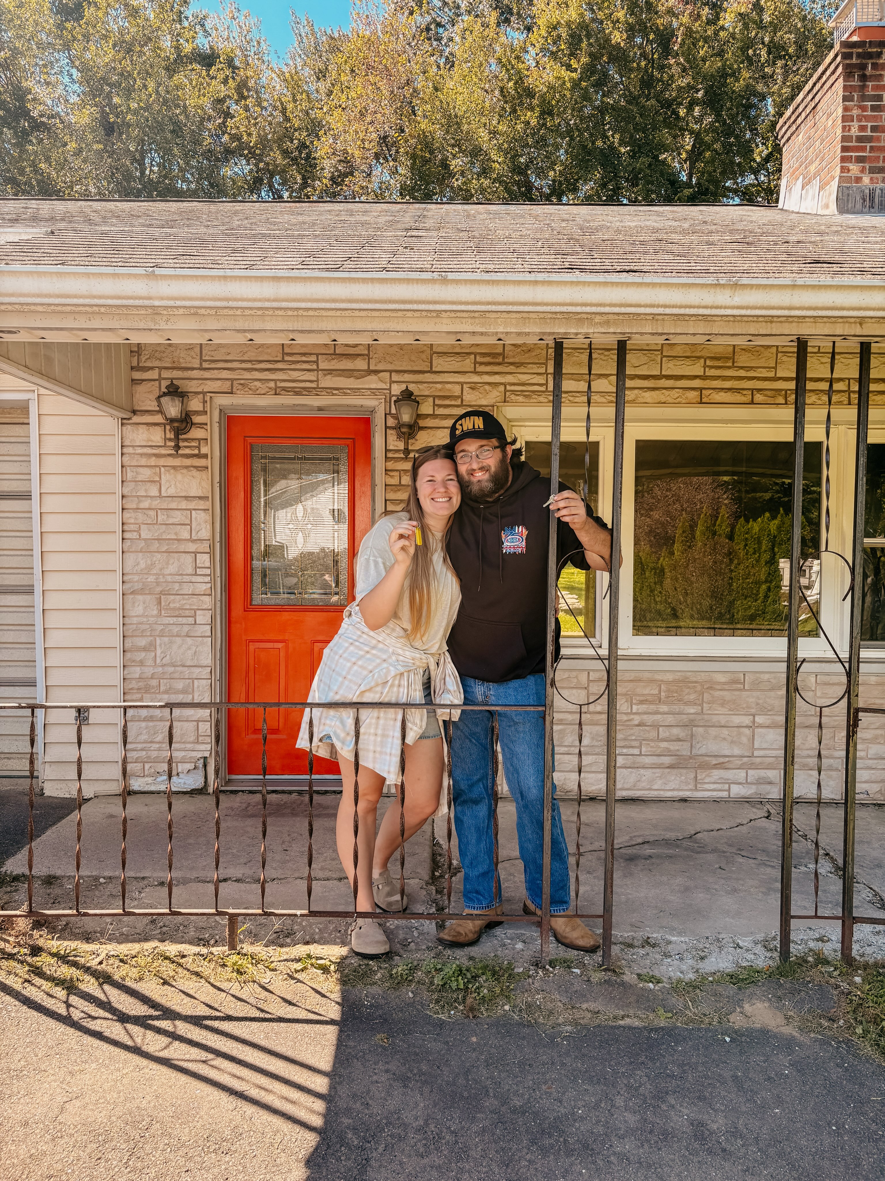 We are officially home owners!!!
After a crazy 7 months of ups and downs with the whole buying a house process, we are so thankful that we can call this place our home! God’s hand was in the whole story, down to finding this home on Craig’s list! The next 2 months will be spent fixing and making it ours!
