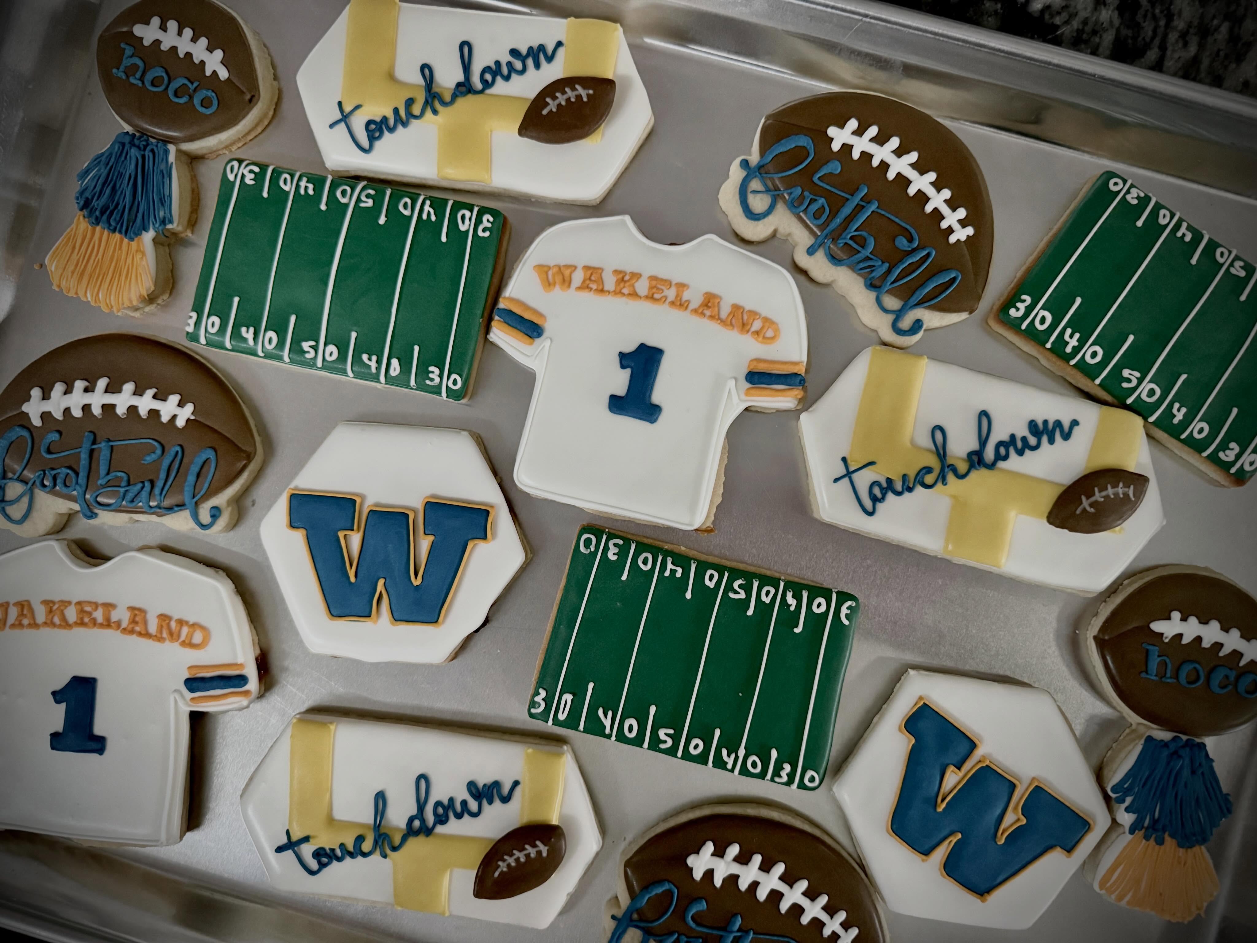 It’s a big deal in Texas!!! Friday Night Lights!!
HOMECOMING 2026 for Frisco’s Wakeland High School is upon us!!! My favorite season!!!
Let’s go Wakeland!!!!
#wakelandhighschool #hoco2026cookies
#hococookies #footballcookies #friscocookies
