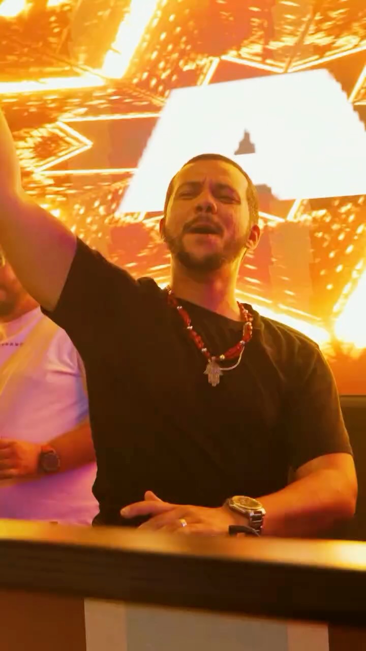 TANGER, UNREAL as usual ! 🔥🇲🇦
Reliving an unforgettable night at @carredor.tangier pure energy, beautiful people and a dance floor that never stopped moving. Tangier truly knows how to party! ❤️🔥
Thank you to everyone who made this night so special. See you again soon, Tangier! 🫶🏼 thanks to @dj.orkens and all the team ❤️
🎧 Omary live at Carré d’Or, Tangier
🎥 @wiprod
#Omary #CarreDor #Tangier #morocco