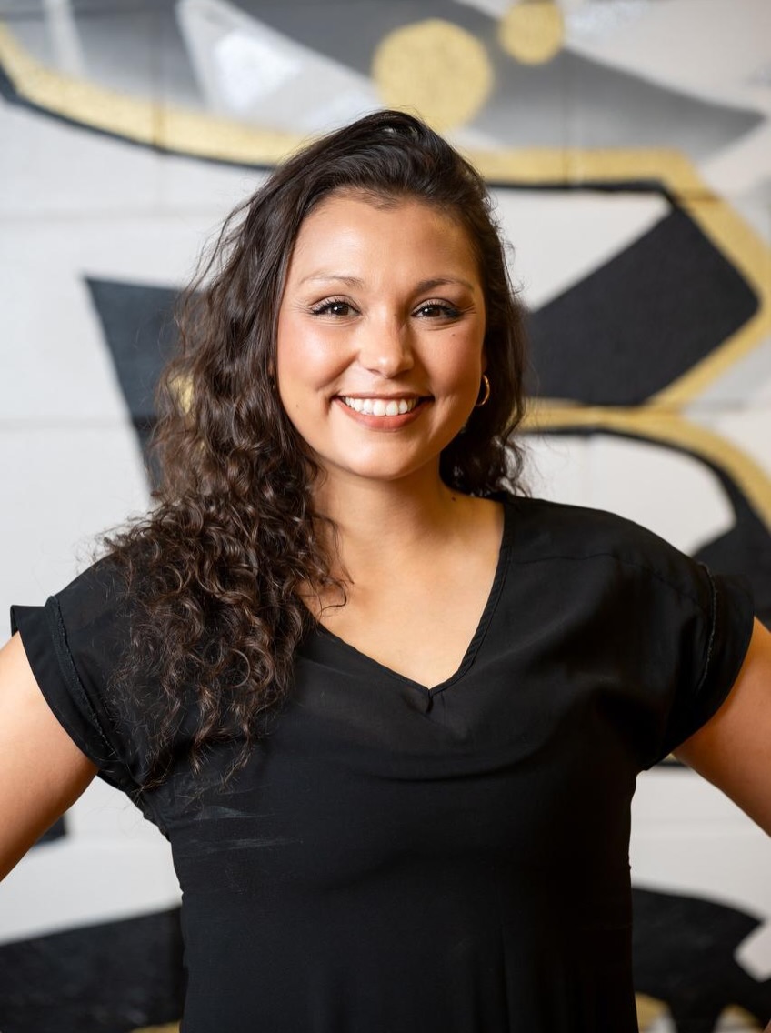 The happiest of birthdays to our caring, generous, fearless leader, studio owner, and creative director @zarinareed!! Thank you for creating Made Talents: a place to support and encourage dancers of all kinds; to be a place of community and fun, and to instill greatness to all who learn from you. For all the feats you’ve accomplished both personally and professionally, may you continue to achieve greatness, and as much as you cheer for us, we’ll be cheering for you! ❤️❤️