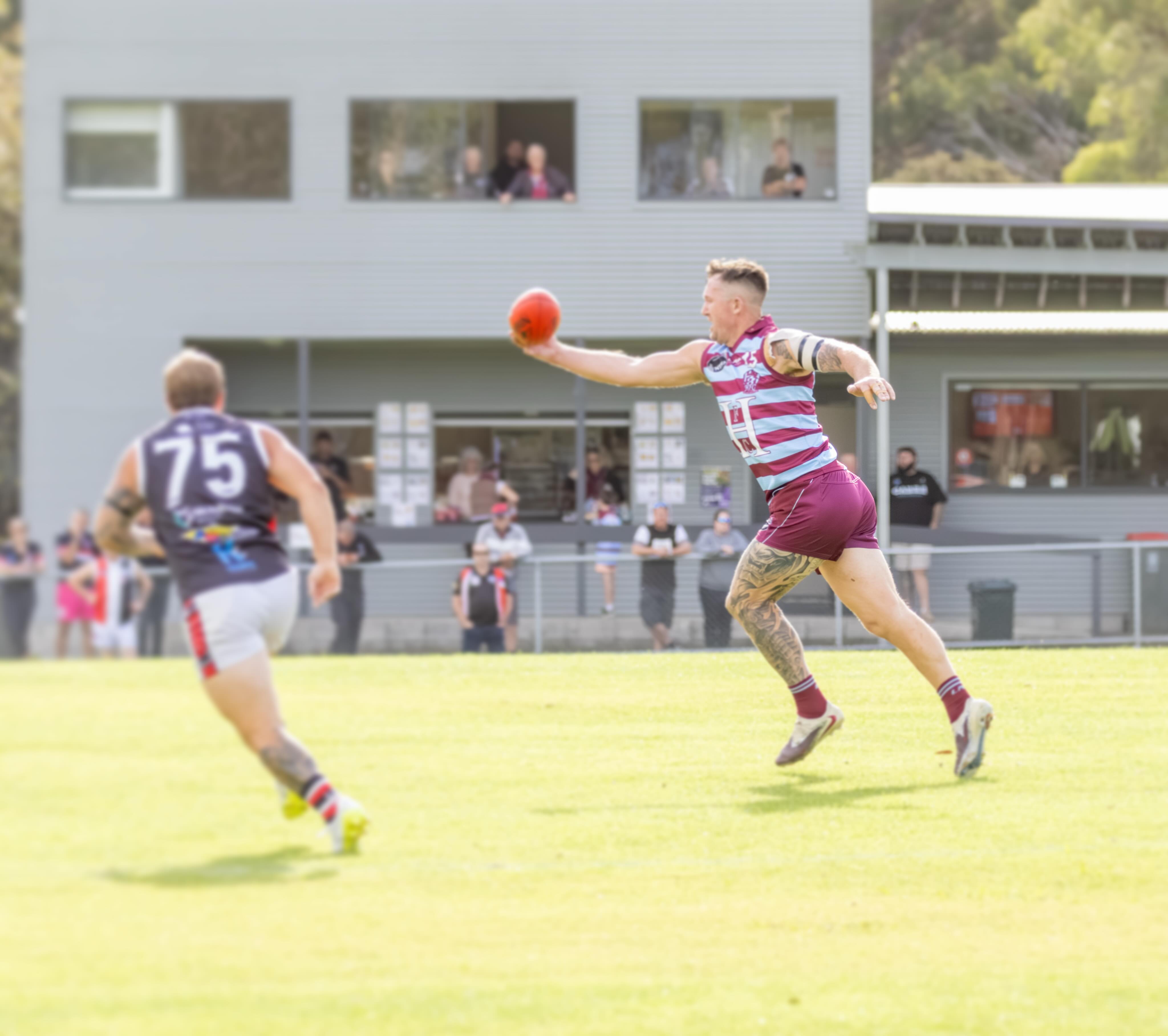 Congratulations to @sambannister7 for coming runner up in the @ntfafootball league’s best and fairest count for Division 1 reserves.
Outstanding achievement coach!
#finsup🦈