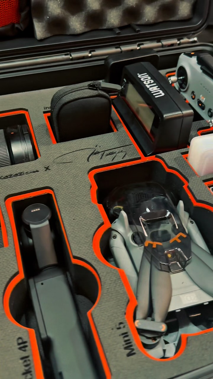 İdo Tatlıses’in kamera ve drone ekipmanları artık Kazazi Case ile güvende! 🎥🚁
Ekipmanlarına özel hazırladığımız EVA iç kesimli hard case çantaları keyifle ürettik. Güzel günlerde kullanması dileğiyle! 🙌
#KazaziCase #İdoTatlıses #HardCase #KameraÇantası #droneçantası