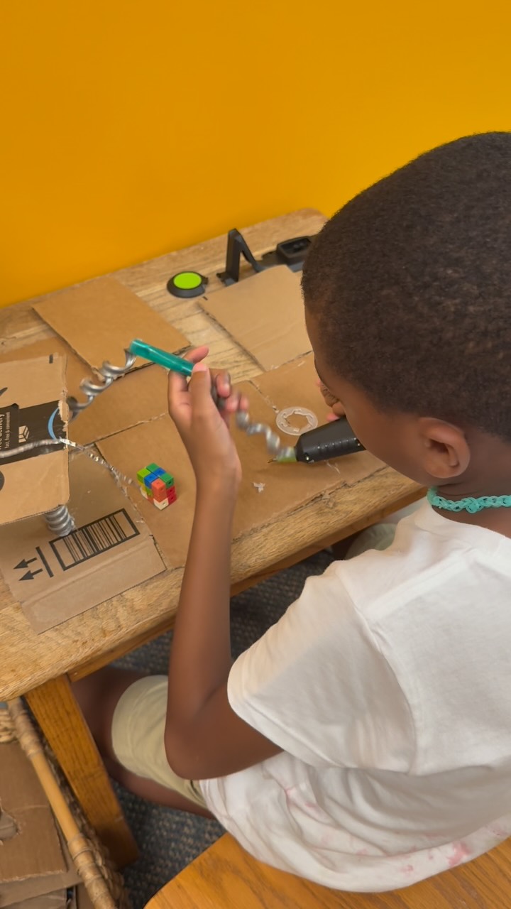 Learning, exploring, creating, and growing together.
#fayettevillega #fayettecountyga #peachtreecityga #ptcga #senoiaga