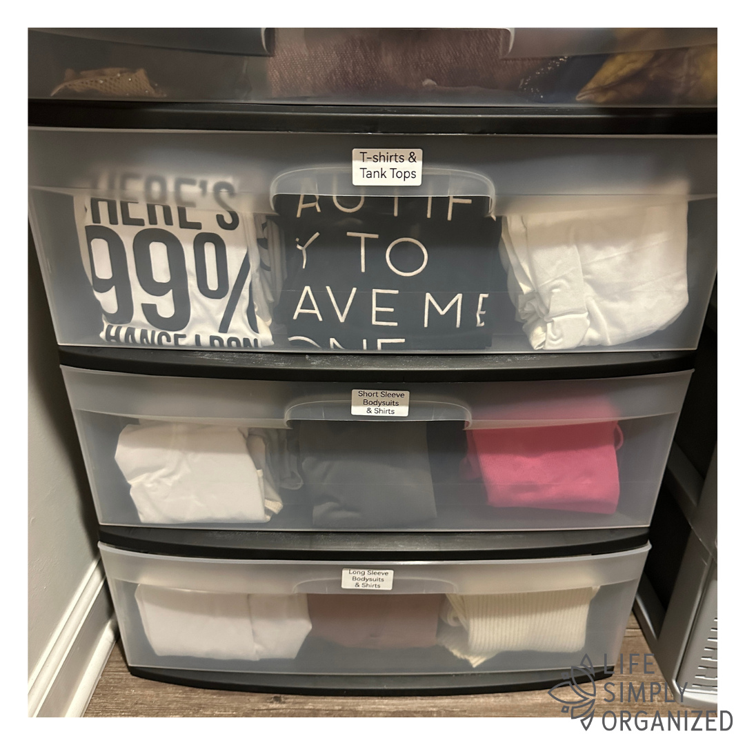 Small details. BIG difference. āØšā
ā
This closet after proves that maximizing space isnāt always about having more storageāitās about using the space you already have strategically.ā
ā
Clear organizer drawers make it easy to see what you have, labels keep everything in its place, and intentional folding patterns help maximize every inch of drawer space.ā
ā
The result? A closet that feels more spacious, easier to navigate, and much easier to maintain. šā
ā
⨠See itā
⨠Sort itā
⨠Label itā
⨠Fold it strategicallyā
⨠Keep it organizedā
ā
When everything has a home, getting dressedāand putting things awayācan feel so much easier!ā
ā
Sometimes the right system makes all the difference. šā
ā
#ClosetOrganization #OrganizedCloset #ClosetGoals #HomeOrganization #ProfessionalOrganizer #OrganizingTips #OrganizationHacks #ClearStorage #DrawerOrganization #LabeledStorage #FoldingTips #MaximizeSpace #Declutter #OrganizedHome #HomeOrganizing #LifeSimplyOrganized #SimplifyYourSpace #OrganizationInspiration #BeforeAndAfter #HomeOrganizationIdeas