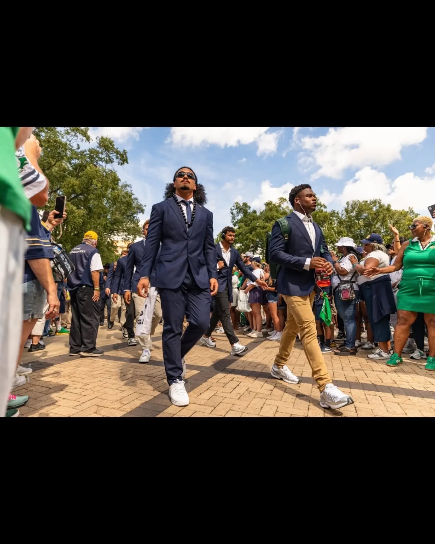 Notre Dame Records Shutout In Dominate Fashion Over the Rice Owls.The Irish shutout the Owls 52-0. This story and more available on @fourpointzerosports
https://fourpointzerosports.org/notre-dame-cruises-past-rice-as-carr-defense-lead-42-0-rout/