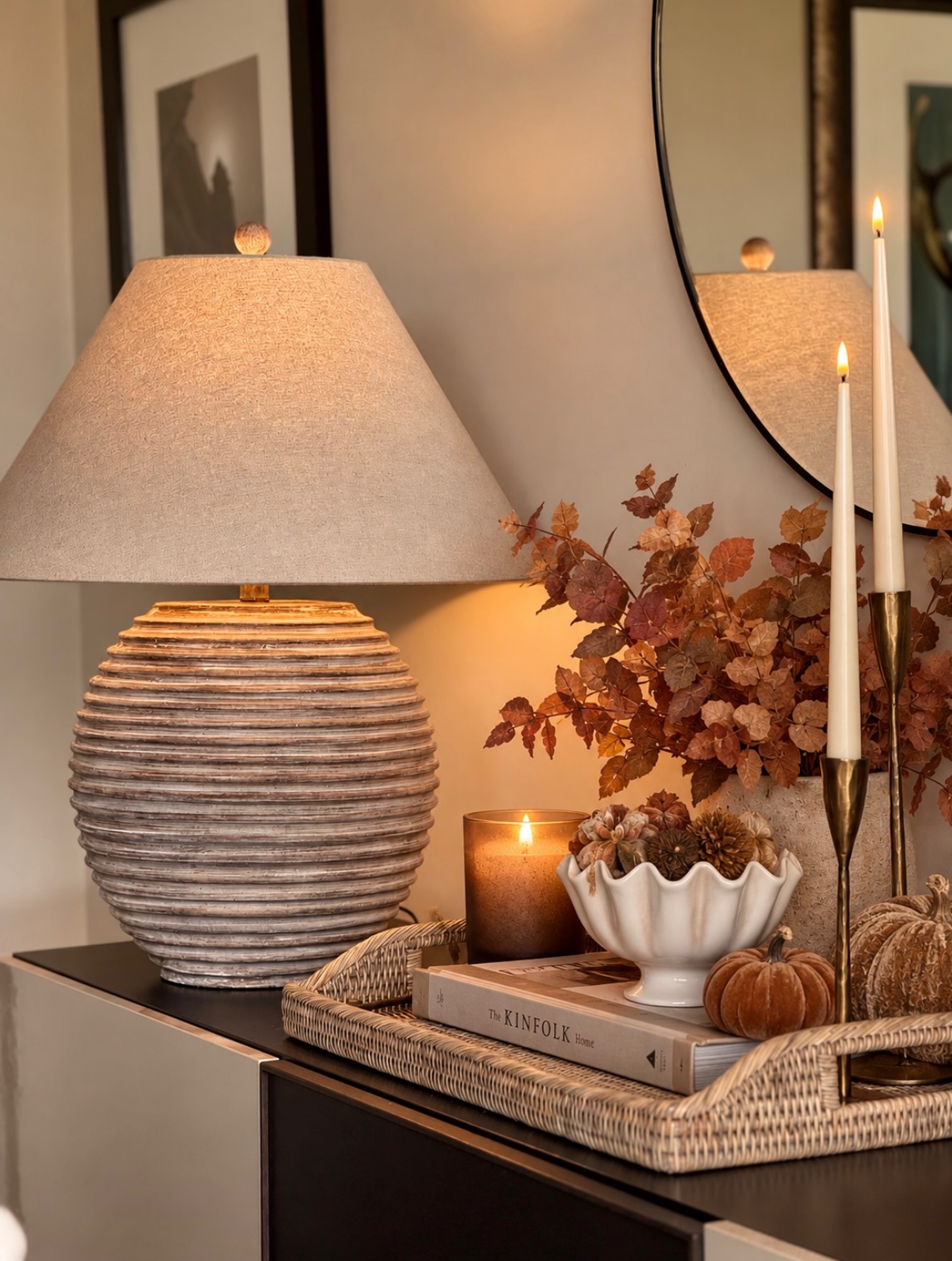 Autumn styling is all about layering warmth, texture and those little details that make home feel cosy 🍂
Our Large Grey Rattan Tray creates the perfect base for a beautifully styled console, layered with Shea McGee’s Art of Home Styling Book to add height, the sculptural White Ruffle Bowl, elegant Slender Metal Candlesticks and our bestselling Carved Ceramic Table Lamp for that soft autumn glow.
A timeless, neutral look that can be easily updated as the seasons change. 🤎
#AutumnInteriors #NeutralHomeDecor #InteriorStyling #AutumnHome #BoxwoodHomeInteriors