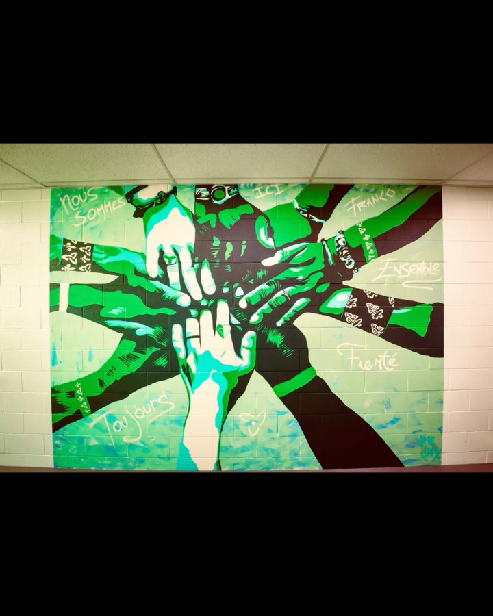 Bonne journée de la francophonie ontarienne
En célébration de cette journée, je présente une murale effectuée cette année @esc_marierivier
Ensemble est une murale qui célèbre la francophonie plurielle qui formule notre communauté en ontario français