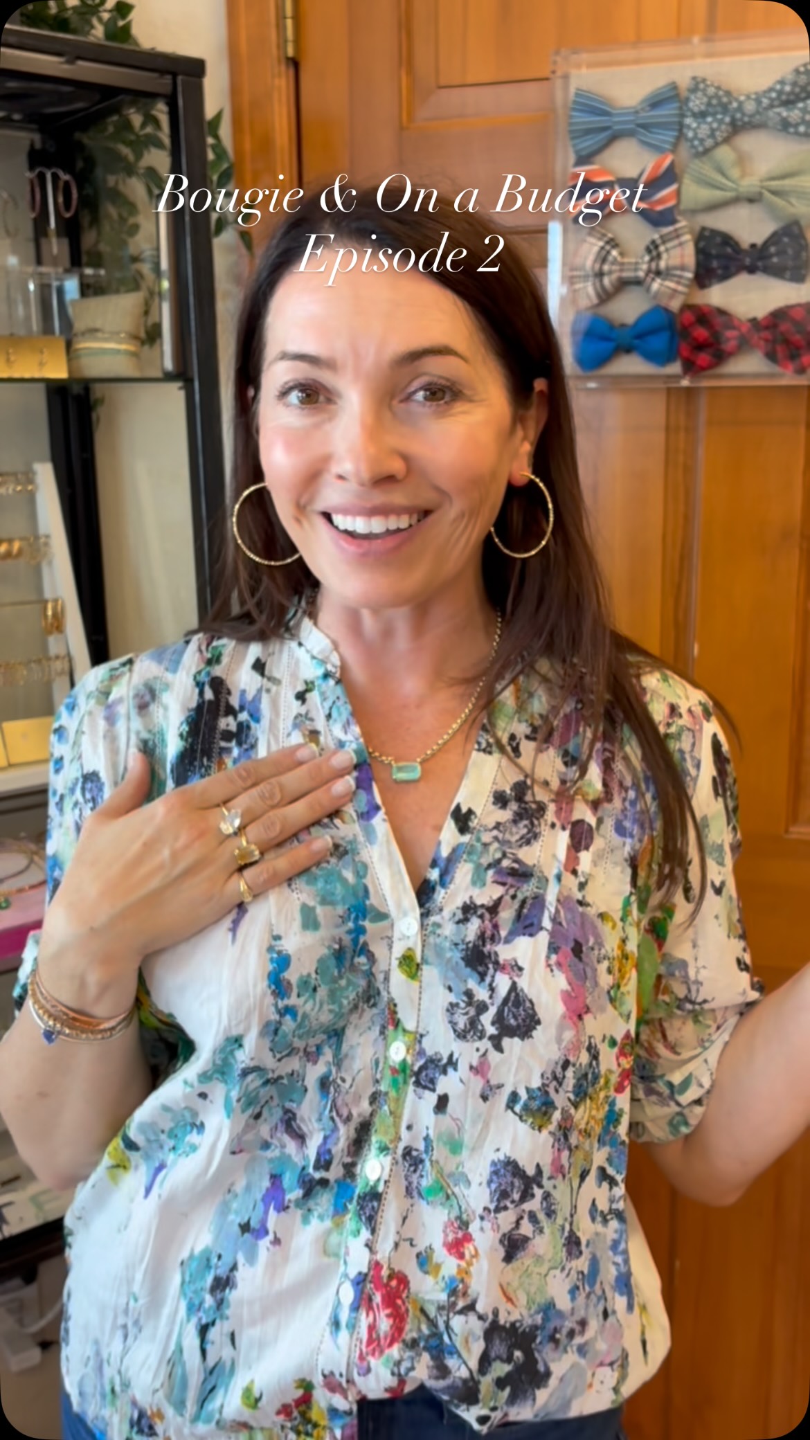 Bougie & On a Budget: Episode 2 👛 So obsessed with this top @allisoninwinecountry!
Shop Leela Grace Jewelry online today! #leelagracejewelry