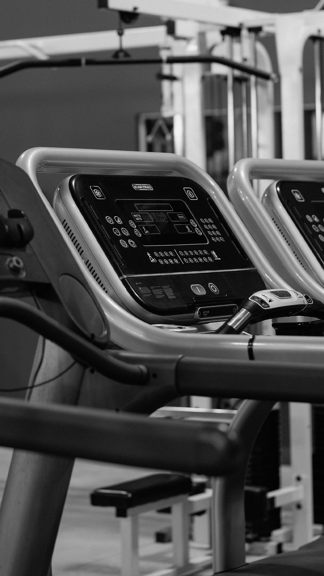 You know when you find a place and immediately think...
Ohhhh. THESE are my people. 😂🤍
That’s BFF.
Really freaking good classes.
Equipment you actually want to use.
Coaches who care about your progress.
A team that knows you by name.
And a room full of women who will hype you up like they’ve known you since middle school.
You came to get stronger.
The fact that you accidentally found your new favorite place to hang out? Bonus. 💅
Come experience BFF for yourself.
#BeyondFitnessFamily #BFFFam #GymGirlies #WomensGym #WomenSupportingWomen #ShelbyTownship #MacombMichigan