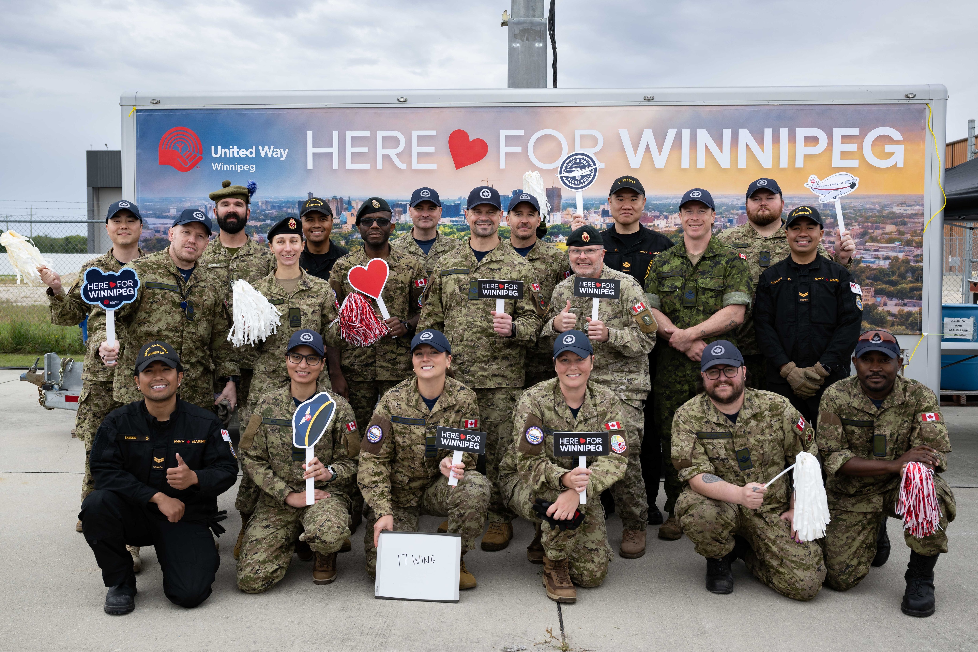 On September 18, 2026, United Way Winnipeg hosted its annual Plane Pull and fundraising campaign kickoff at the Red River College Polytechnic Stevenson Campus in Winnipeg, attracting more than 1,600 participants from 81 teams.
The Canadian Armed Forces (CAF) was represented by a team of 20 members from 17 Wing Winnipeg, led by Major Linda Goslin, Officer Commanding Services Flight. Supporting United Way Winnipeg alongside organizations from across the city, the team pulled the CC-130H Hercules during the competition, while a CL-415 Water Bomber was also on display.
The CAF's participation reflects its longstanding support of United Way Winnipeg and its mission to address critical social needs. By taking part in the 2026 Plane Pull, CAF members demonstrated their teamwork, determination, and esprit de corps while reinforcing the strong relationship between the military and the Winnipeg community and their commitment to building a stronger, more resilient, and connected city.
_________
Le 18 septembre 2026, Centraide Winnipeg a organisé son événement annuel « Plane Pull » ainsi que le coup d’envoi de sa campagne de collecte de fonds au campus Stevenson du Red River College Polytechnic, à Winnipeg, attirant plus de 1 600 participants répartis en 81 équipes.
Les Forces armées canadiennes (FAC) étaient représentées par une équipe de 20 membres de la 17e Escadre de Winnipeg, dirigée par la major Linda Goslin, commandante de l’escadrille des services. Aux côtés d’organismes de toute la ville, l’équipe a tiré sur le CC-130H Hercules pendant la compétition, tandis qu’un avion-citerne CL-415 était également exposé.
La participation des FAC témoigne de leur soutien de longue date à Centraide Winnipeg et à sa mission visant à répondre à des besoins sociaux essentiels. En prenant part au « Plane Pull » 2026, les membres des FAC ont fait preuve d’esprit d’équipe, de détermination et d’esprit de corps, tout en renforçant les liens solides entre les forces armées et la communauté de Winnipeg, ainsi que leur engagement à bâtir une ville plus forte, plus résiliente et plus solidaire.