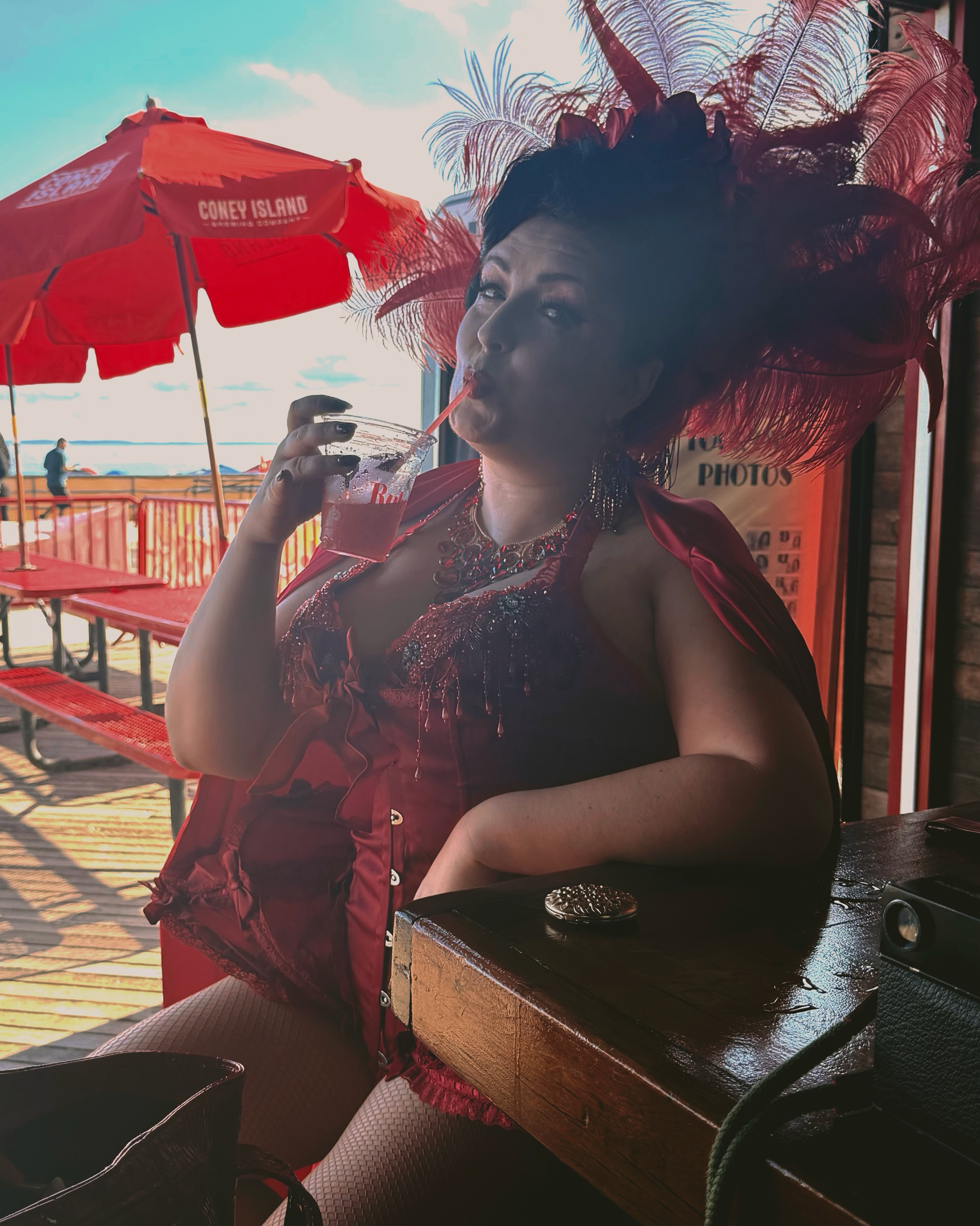 Pinup perfection.
A Ruby sipping at Ruby’s…iconic.
@missrubypavlova
#RubysBarAndGrill #ConeyIsland #PinupStyle #BoardwalkLife