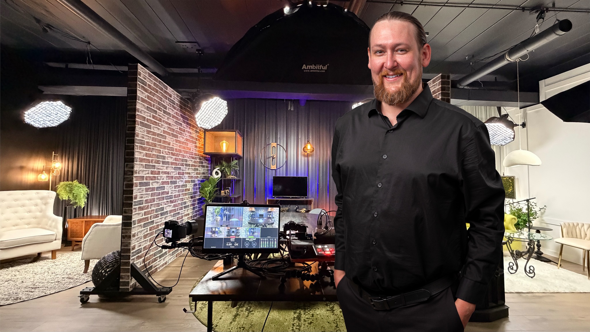 Come check out our podcast studio in Chesterton, IN! Visit LakeshoreVideo.com/podcasts to learn more. @spareroomstudios219