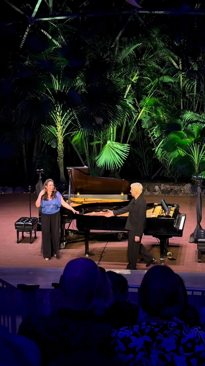 Celebrating Hispanic Heritage Month through the music, rhythms, and stories that connect us across borders.
Highlights from the North American premiere of A Fuego Lento, sharing two pianos, one stage, and our Latin American roots with the incredible Vanessa Perez. 🎹🎹
Music that travels. Music that remembers. Music that brings us together.
Gracias to everyone who was part of this very special night. ❤️
🔥 A Fuego Lento
#AFuegoLento #HispanicHeritageMonth #LatinAmericanMusic