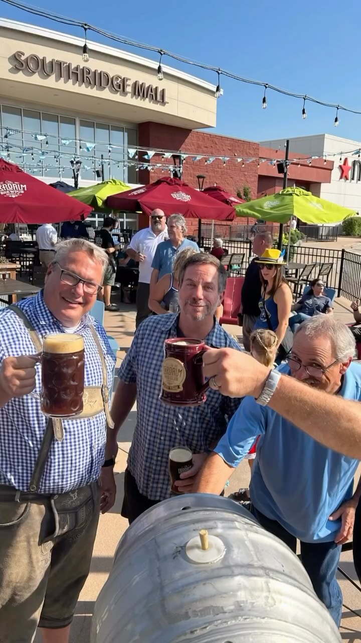 Leprechauns and lederhosen are taking over Explorium Greendale this Saturday! ☘️🍺🥨
The fun kicks off with a firkin tapping at 2:30 pm, followed by live music from Hearthfire at 3 pm. Think you have what it takes to outlast the competition? Test your strength in our Masskrugstemmen—aka stein-holding competition! 💪🍺
Add in Irish and German food, festive beers and specialty cocktails, and you’ve got one celebration worth raising a stein to.
📍 Explorium Greendale
🗓️ Saturday | 2–8 pm
#IrishOktoberfest #ExploriumBrewpub #GreendaleWI #Masskrugstemmen #MilwaukeeEvents