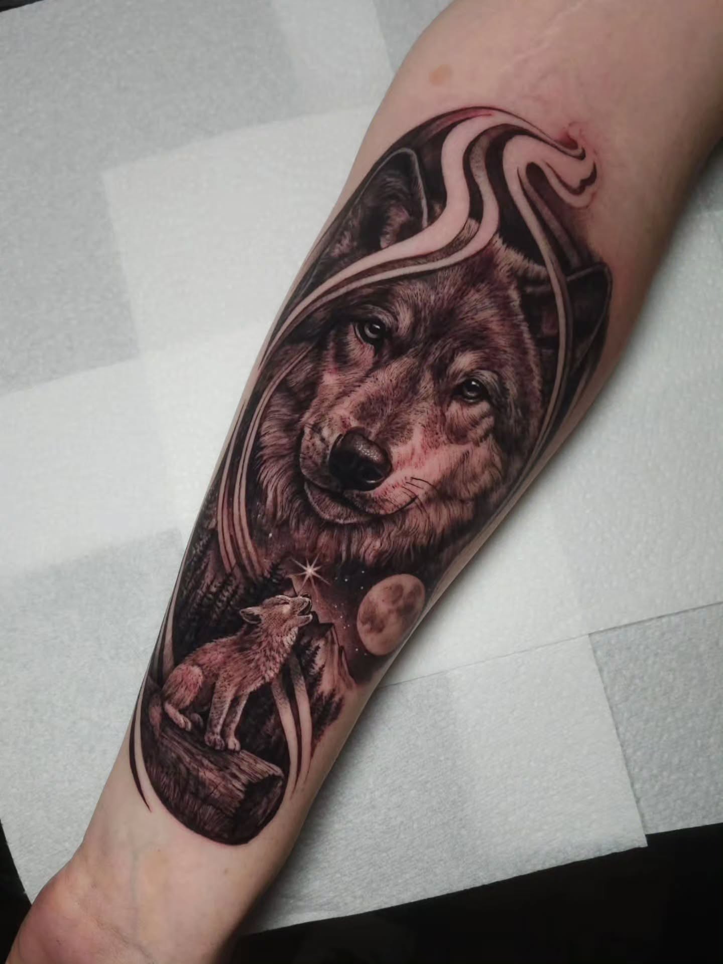 Credit to @leigh_tattoos
#lancastertattoo #tattoo #tattooartist #lancaster #ink
For booking contact the artist directly 📖
