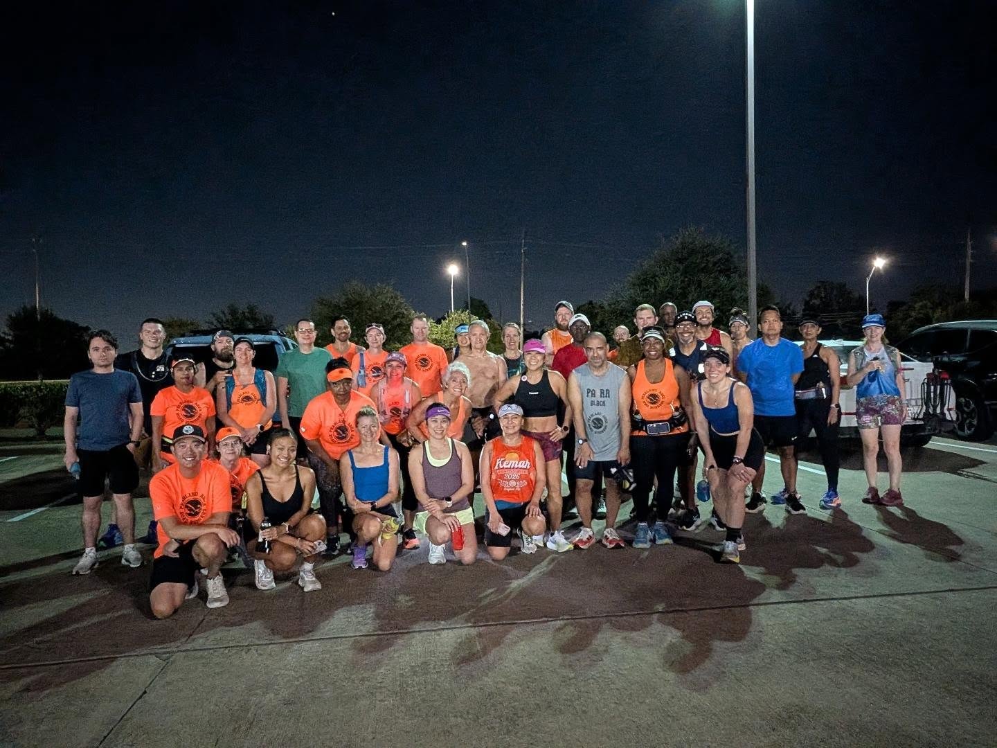 A good Saturday for everyone!
Everyone got their miles in and took full advantage of that cooler weather. From sunrise group runs to local race finishes. Shout out to everyone who showed up and crushed their goals today!
GO PARR! π§‘