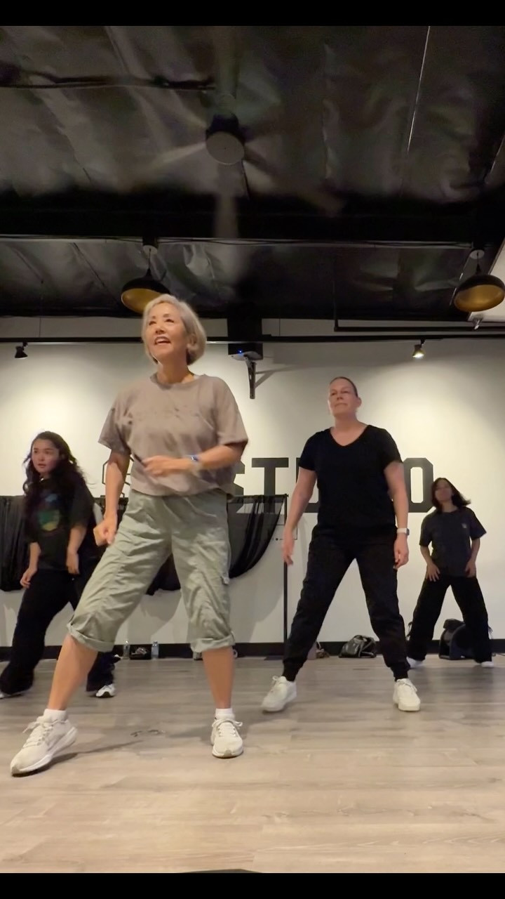 Dancing is a great way to get over jet lag. Thank you @s1lstudio for fun times as always!