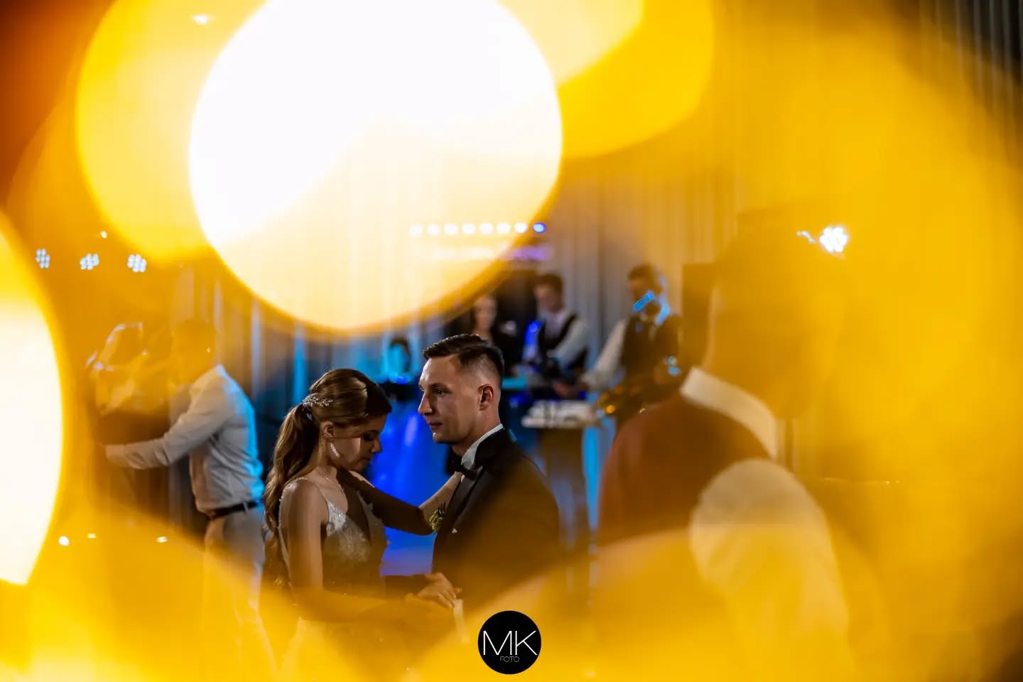 Martyna i Adrian 😍😍! Oto pierwsze kadry ze ślubu i wesela !
.
.
.
#fotografrzeszów
#fotografiaprzeworsk
#FotografJarosław
#fotografślubnyrzeszów
#fotografślubnyjarosław