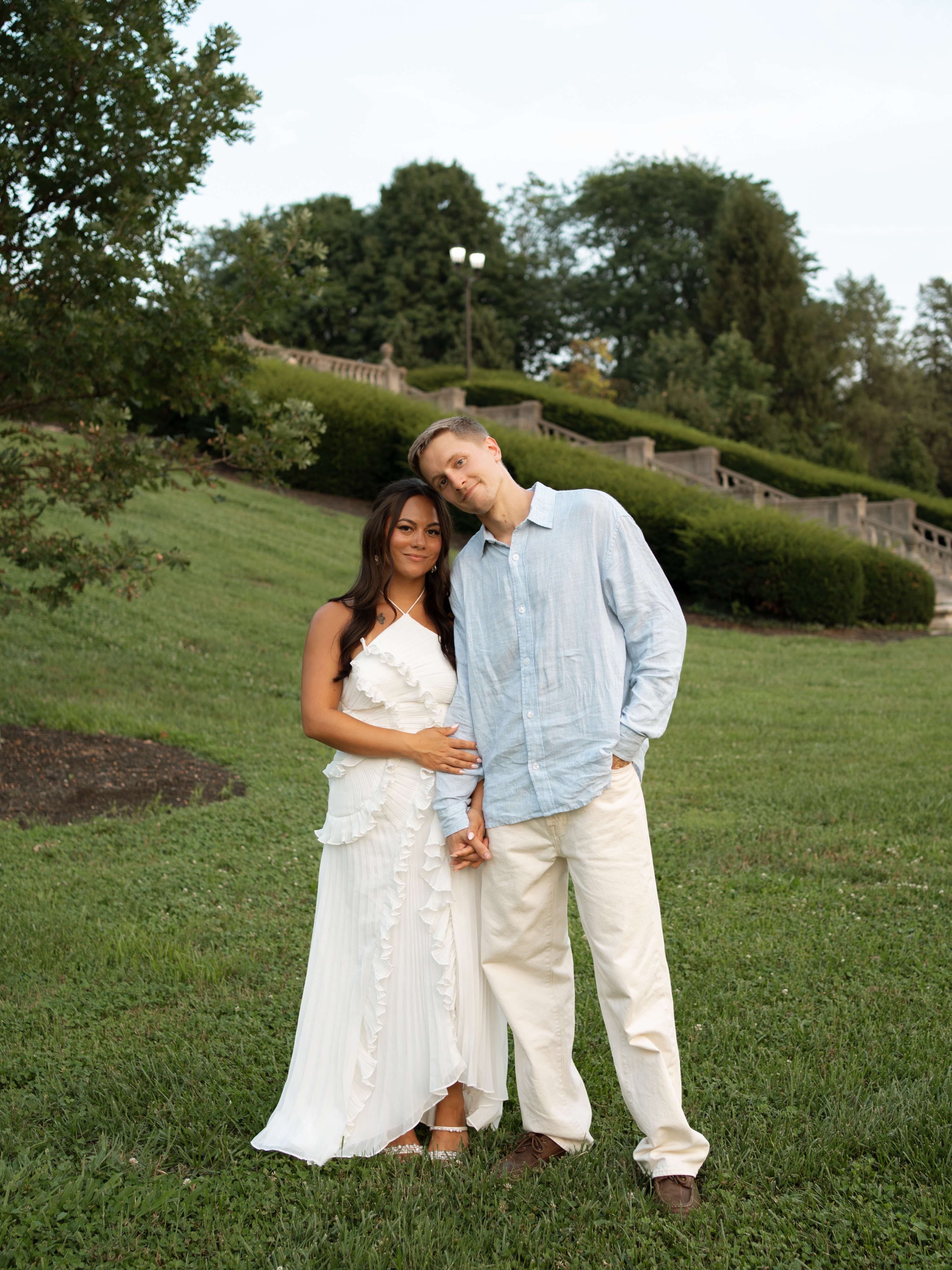Running around at golden hour with Britney and Allan in Cincinnati was such a blast! Might have found my new favorite spot for my Midwest clients 👀
Cannot wait to photograph their wedding next year in one of my bucket list venues back in my hometown 🥹 full circle moment for sure!