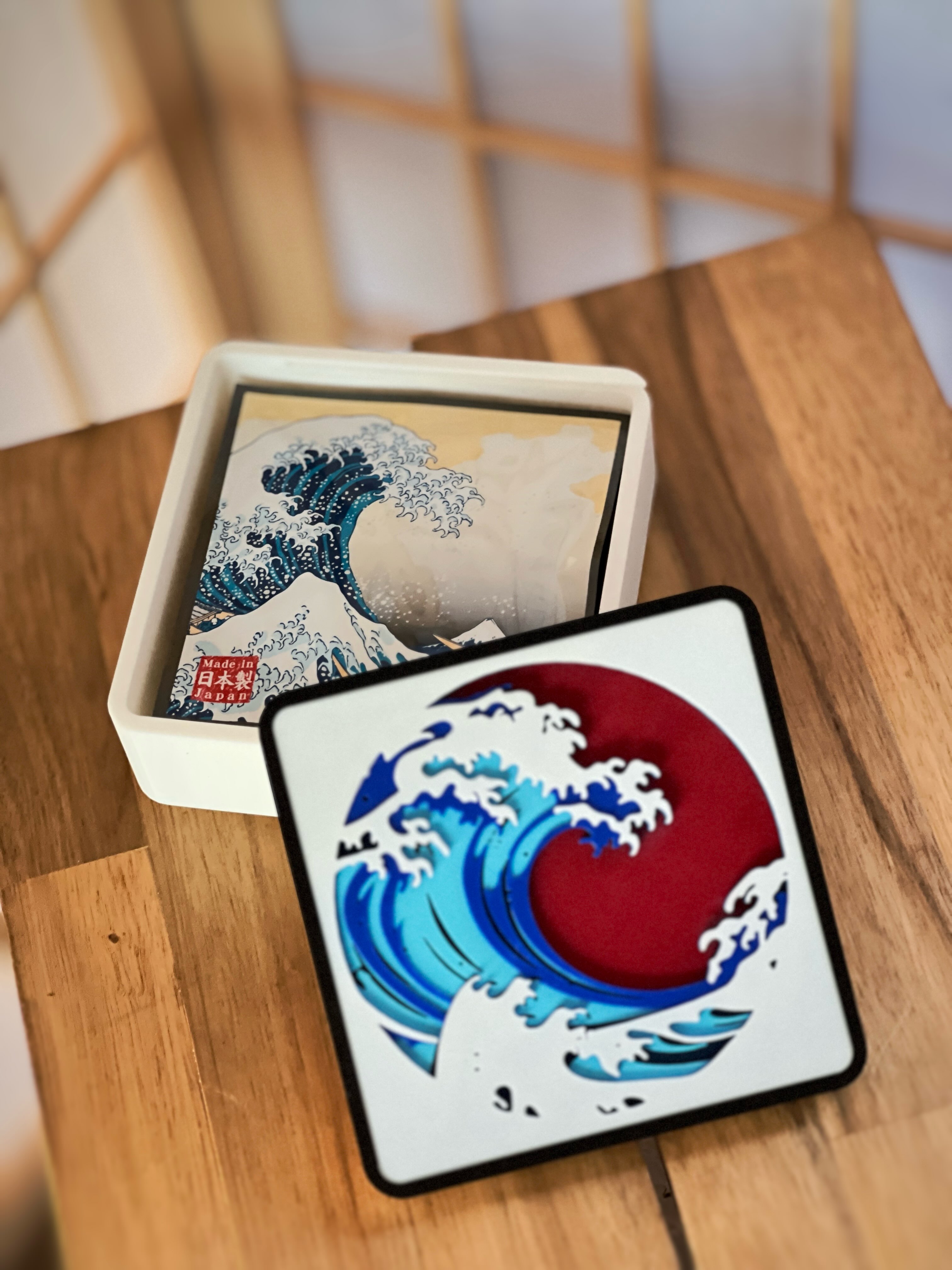 🌊 M CUBE × COFFEE
A little piece of art, made for your coffee moment. ☕️
Our M CUBE 3D-printed coffee box, designed by M CUBE, pairs a Japanese-inspired wave design with 5 Japanese-packaged drip coffee bags.
Inside:
☕️ Honduras Finca Mocha Brandy
🥃 Brandy Barrel Fermentation
🇭🇰 Roasted by a Hong Kong Roaster
🍷 Winey · Brandy · Lychee · Honey
Bright, fruity and beautifully aromatic, with a gentle brandy character and a smooth honey sweetness.
Enjoy the coffee.
Keep the box.
Ride the wave. 🌊
Available at Sheep Mai Mai.
#SheepMaiMai #MCUBE #DripCoffee #CoffeeGift #HondurasCoffee