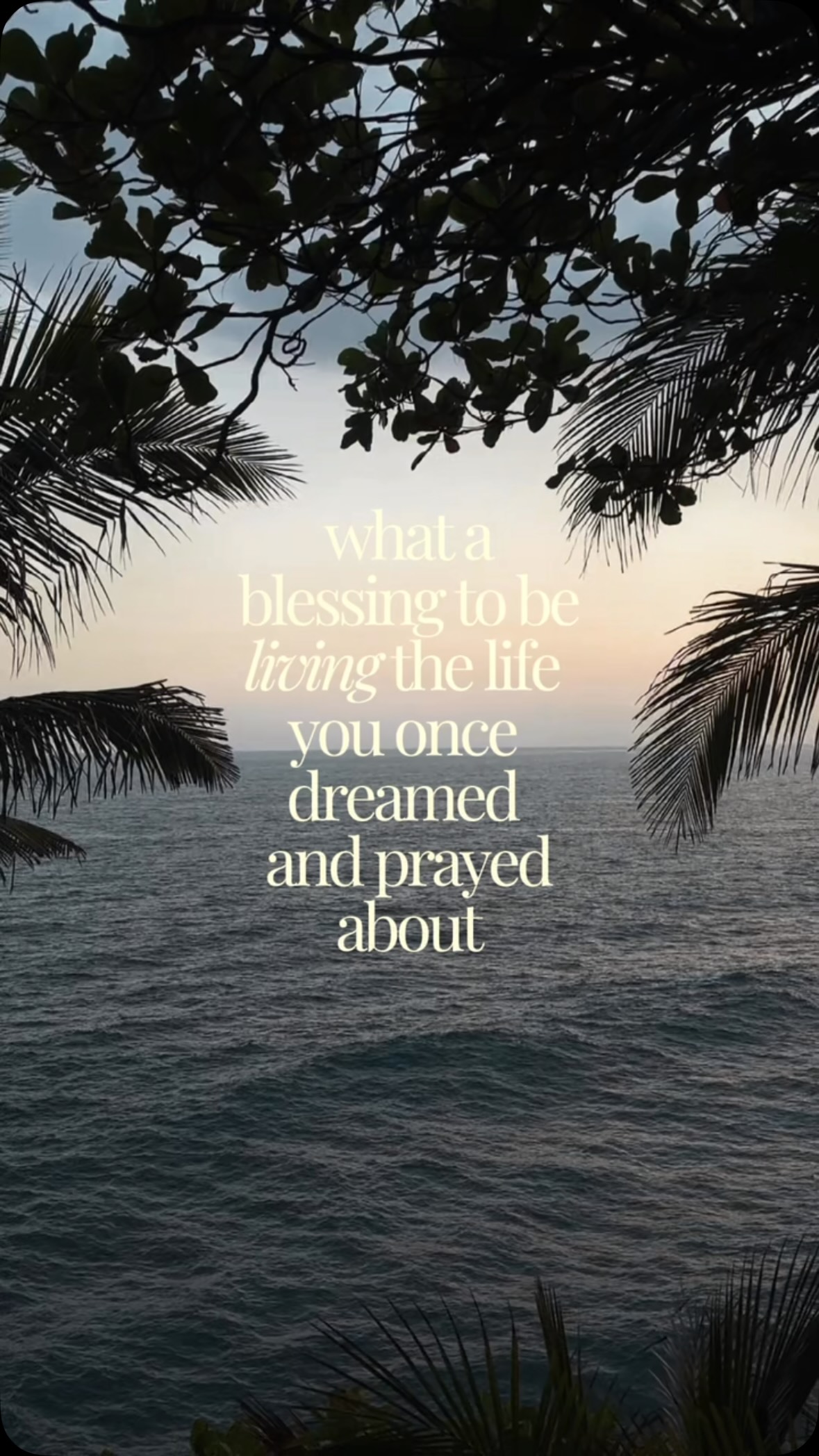 Life has been life-ing lately, but sometimes I can’t believe that I’m living the life I once prayed for 🥹
#perspecitvechangeseverything
