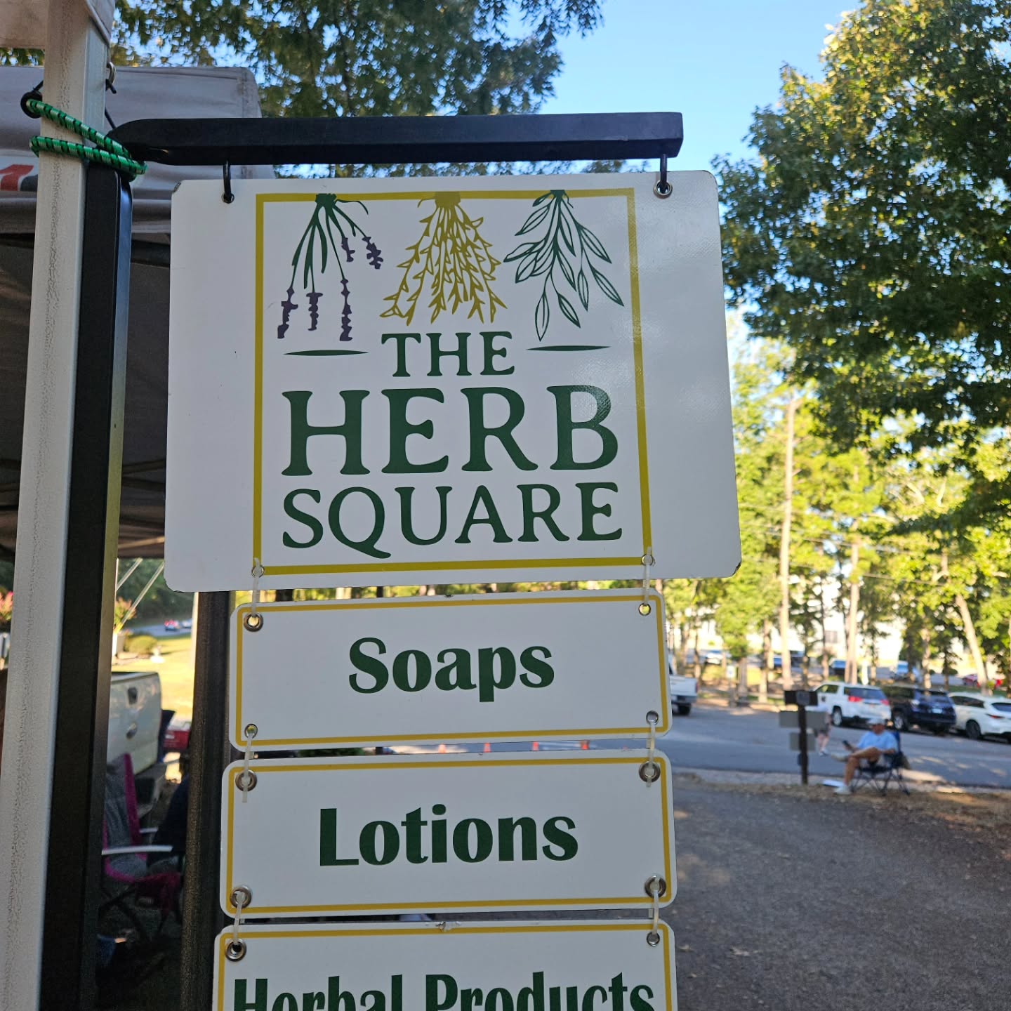 Our remaining Farmers Market Schedule:
Historic Downtown Hot Springs Farmer's Market Only
September 19th
October 17th
October 31st (maybe)
Surrounding all those dates are many events which have been previously posted.
www.theherbsquare.com
#Hotspringsfarmersmarket