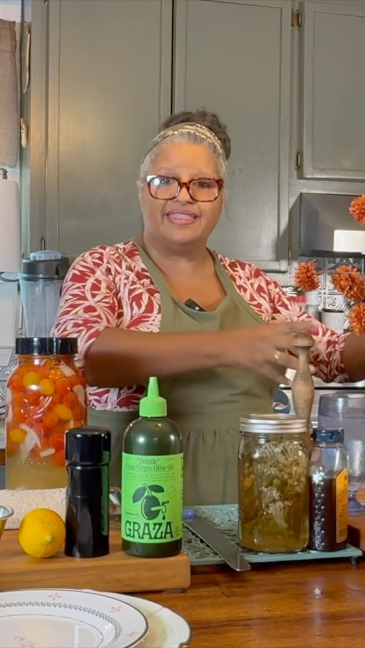 Fermenting is absolutely a skill worth your time.
When fermenting large amounts consider keeping your flavors simple so you can make dishes with a wide variety of flavors without having to commit to a huge jar of just one flavor profile ❤️
#fermentation #homesteadkitchen #fermenting
#organicgardening
#fromscratch