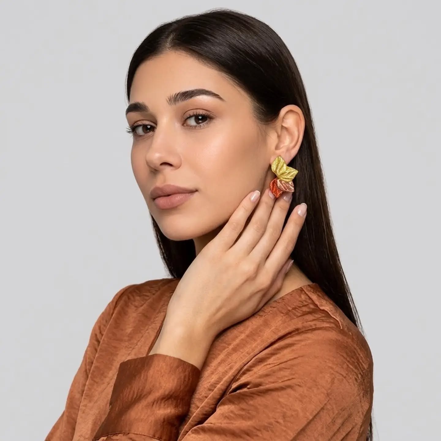 🍂 Érkeznek az őszi újdonságok 🤩 Celine fülbevaló új Autumn glow őszi mixben már elérhető a webshopban és a @prizmadesignerstore -ban.
https://www.moonojewelry.com/product-page/celine-fulbevalo-autumn-glow-1