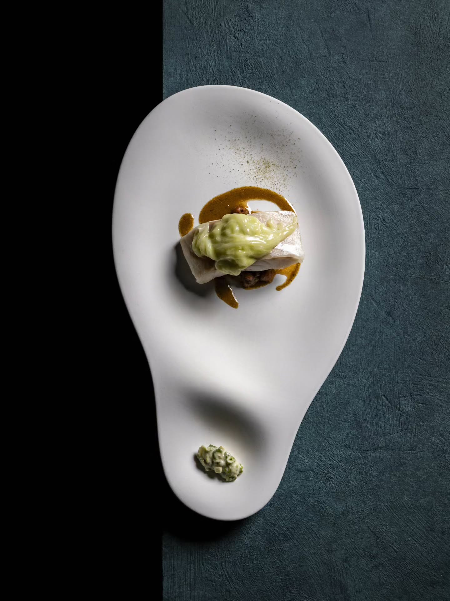 Noches Mágicas by @montagud1906 brings together some of the best chefs in Barcelona to share their creativity, knowledge and special way of understanding food.
A unique concept in Spain and beyond. Each event is specially created by @anica_moreno @devoramos_luego_ardemos to offer an exceptional gastronomic experience.
Photography: @xaviolmos_