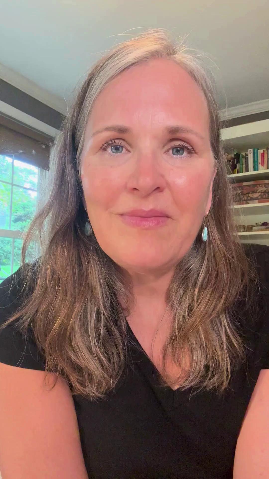 How do angels and spirit guides communicate with us? ✨
Guidance doesn’t always arrive in the way we expect. Sometimes the first step is simply learning to notice how Spirit may already be communicating with you.
We’ll be exploring this and so much more at Soul Wisdom Circle: Angels & Spirit Guides on September 24th at Mind, Body & Soul in Berlin, CT.
Come explore your own connection with Spirit with us. đź’«
#SpiritGuides #AngelicGuidance #ConnectingWithSpirit #SoulWisdomCircle #FindingDharma