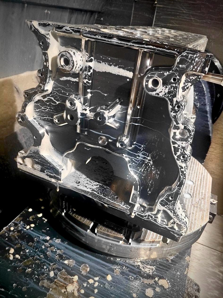 We are not messing around. The Billet #x58 block is in process. 4 bolt mains, big studs, extra cooling…
#p2uned#billetblock #b58engine#s58engine