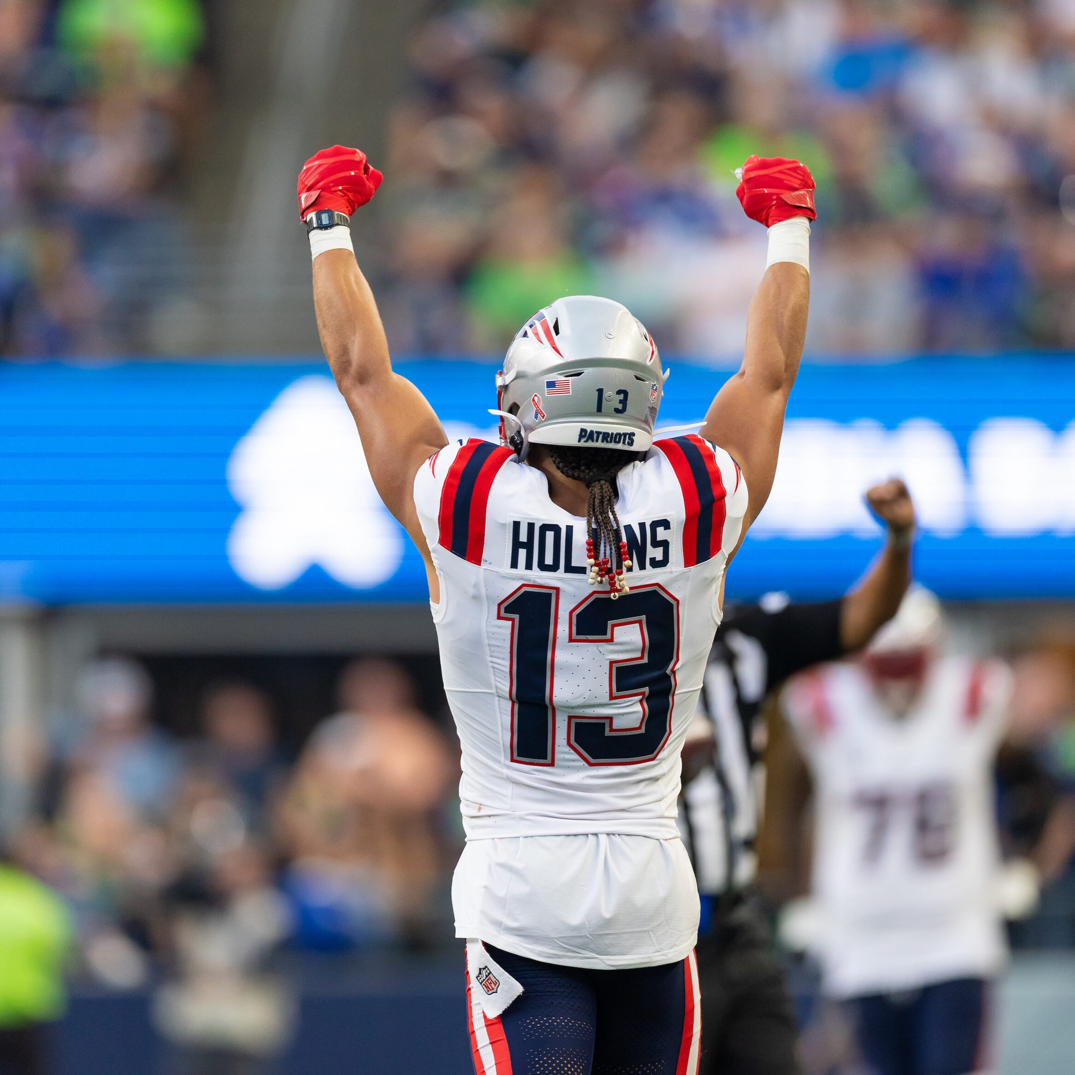 Happy birthday to our guy, Mack Hollins 🔥✨💙