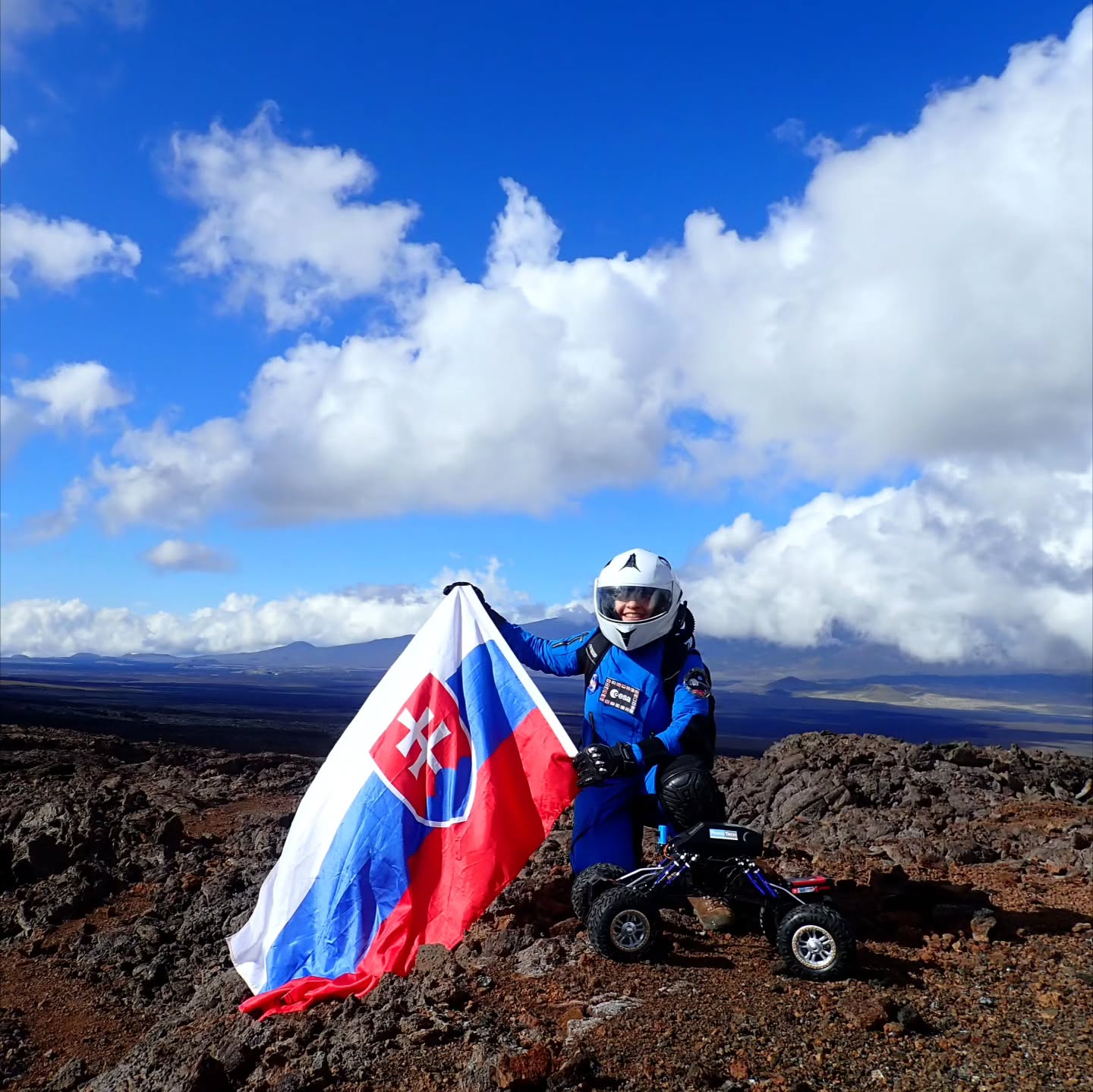 I always try my best to include student projects in my research around the world. I know how hard it is to get into the space sector and to be part of international collaborations, so I'm very happy to help in this way.
Over the years, I've included scientific, engineering, educational and artistic work by students of all ages in my activities worldwide. This picture is of me during a simulated lunar mission in Hawaii with a rover designed in part by Slovak university students.
If you have any suggestions for potential collaborations, please do get in touch and I'll try my best to make it happen 😊.
➡️ I'm currently doing fundraising to be able to continue doing these educational and outreach activities through my non-profits in the USA and Slovakia. If you're in the position to help, I would greatly appreciate your support.
You can donate through the Instagram fundraiser here, through my crowdfunding page or my website in the comments below (the links are in my bio too).
No donation is too small. Every euro, dollar or other currency can make a difference 😊. I will be very grateful for every single contribution ❤️.
Thank you very much! ❤️
#space #spacescientist #rover #Hawaii #WomanfromMars